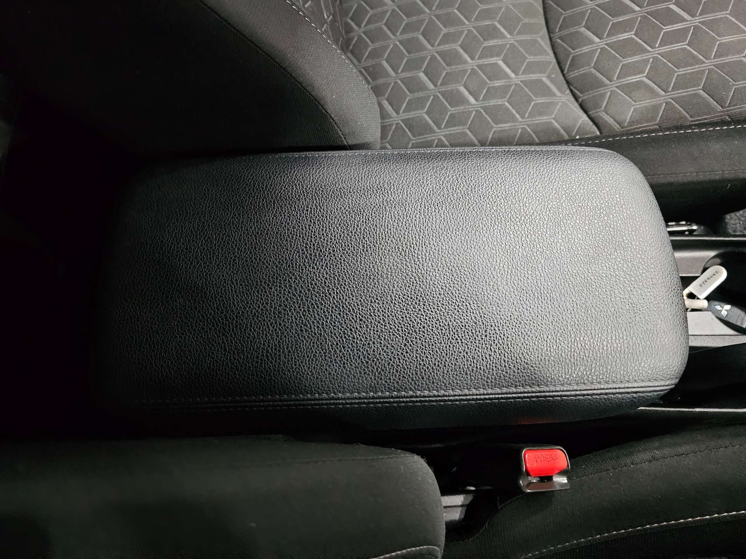 Used Mitsubishi ASX 2019 for sale - 76972429: Photo 79