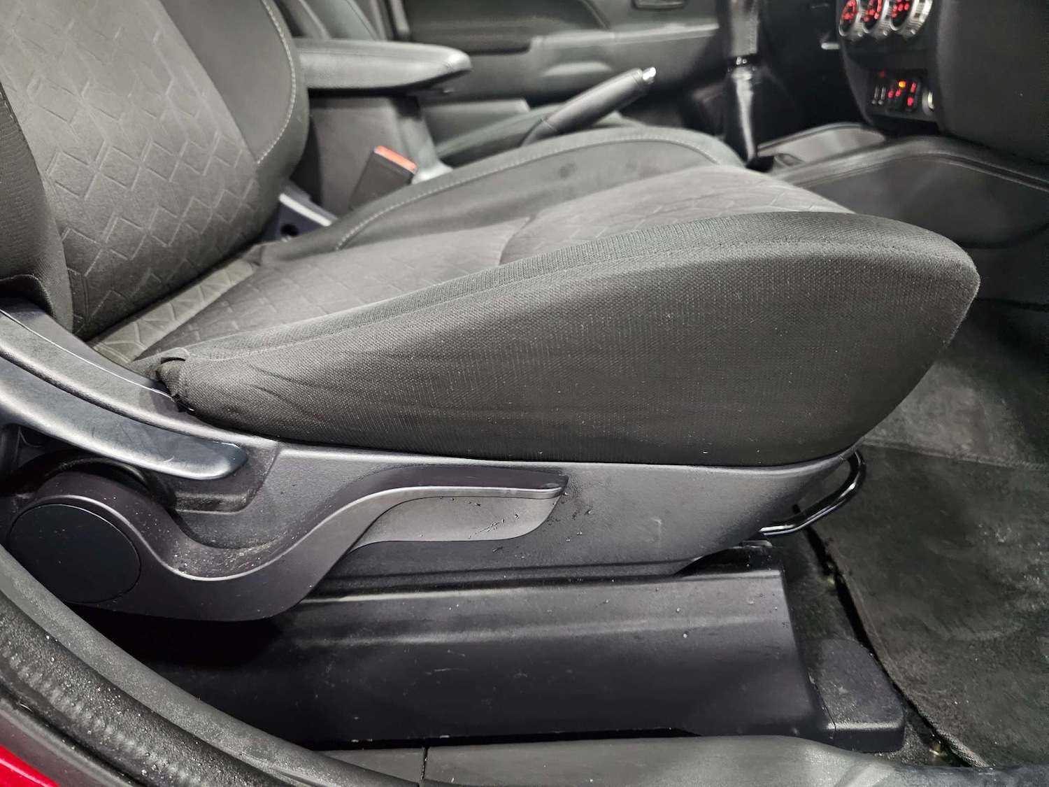 Used Mitsubishi ASX 2019 for sale - 76972429: Photo 87