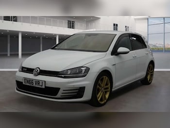 Used Volkswagen Golf 2017 for sale - 77355525: Photo