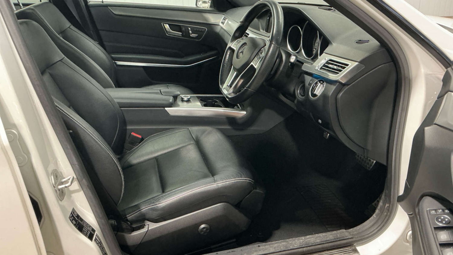 Used Mercedes-Benz E Class 2016 for sale - 78068111: Photo 12