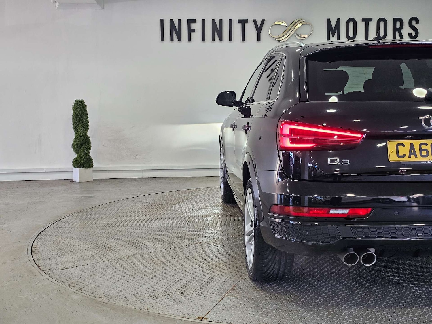 Used Audi Q3 2016 for sale - 77224797: Photo 31