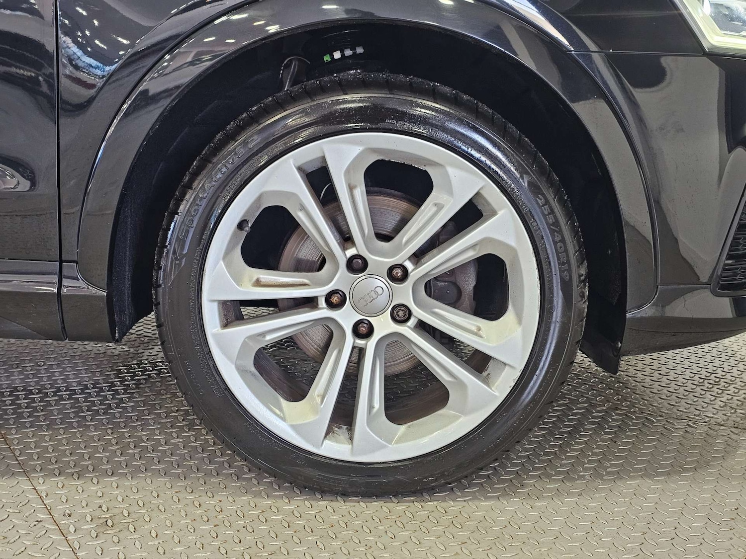 Used Audi Q3 2016 for sale - 77224797: Photo 40