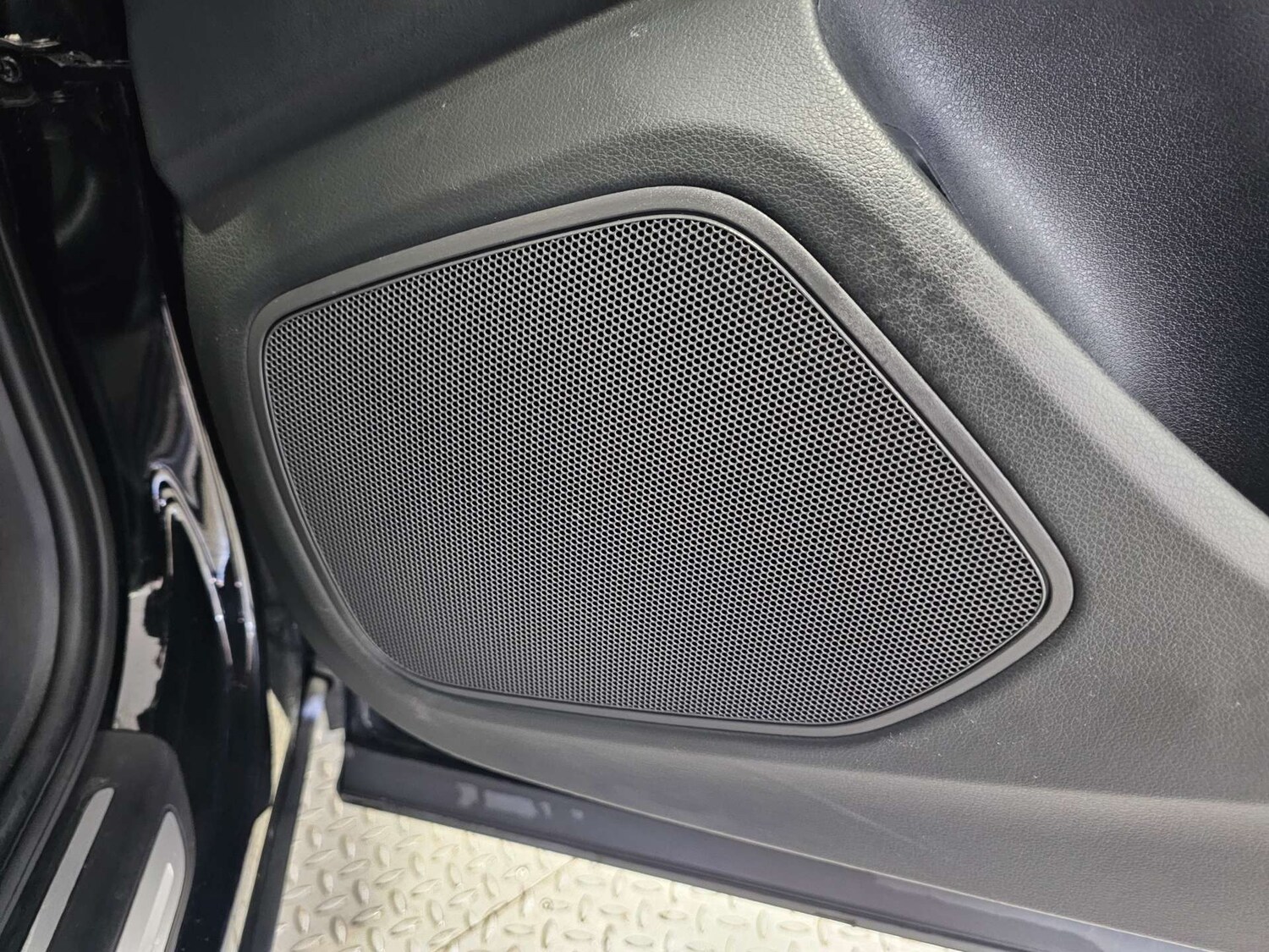 Used Audi Q3 2016 for sale - 77224797: Photo 57