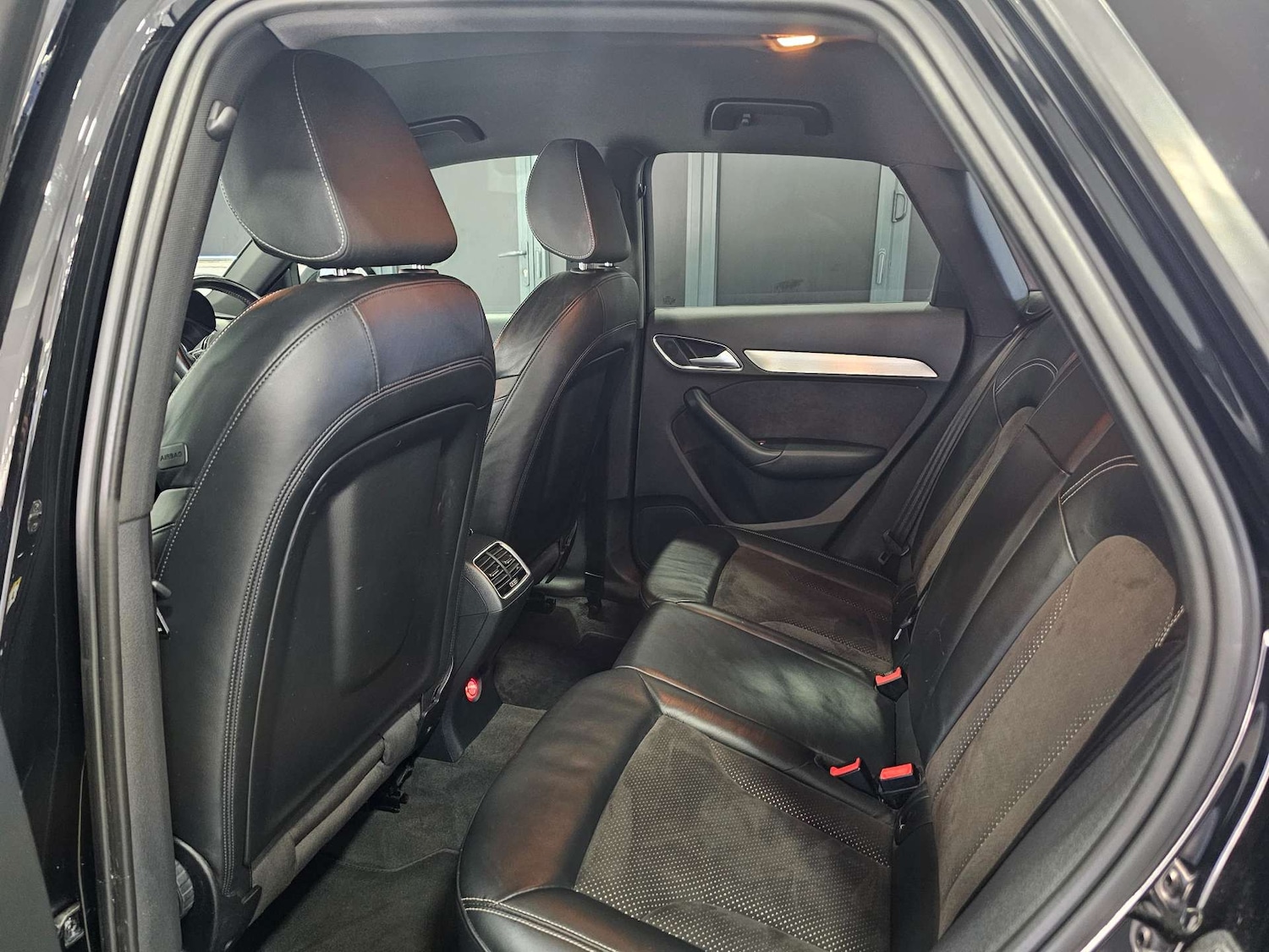 Used Audi Q3 2016 for sale - 77224797: Photo 87