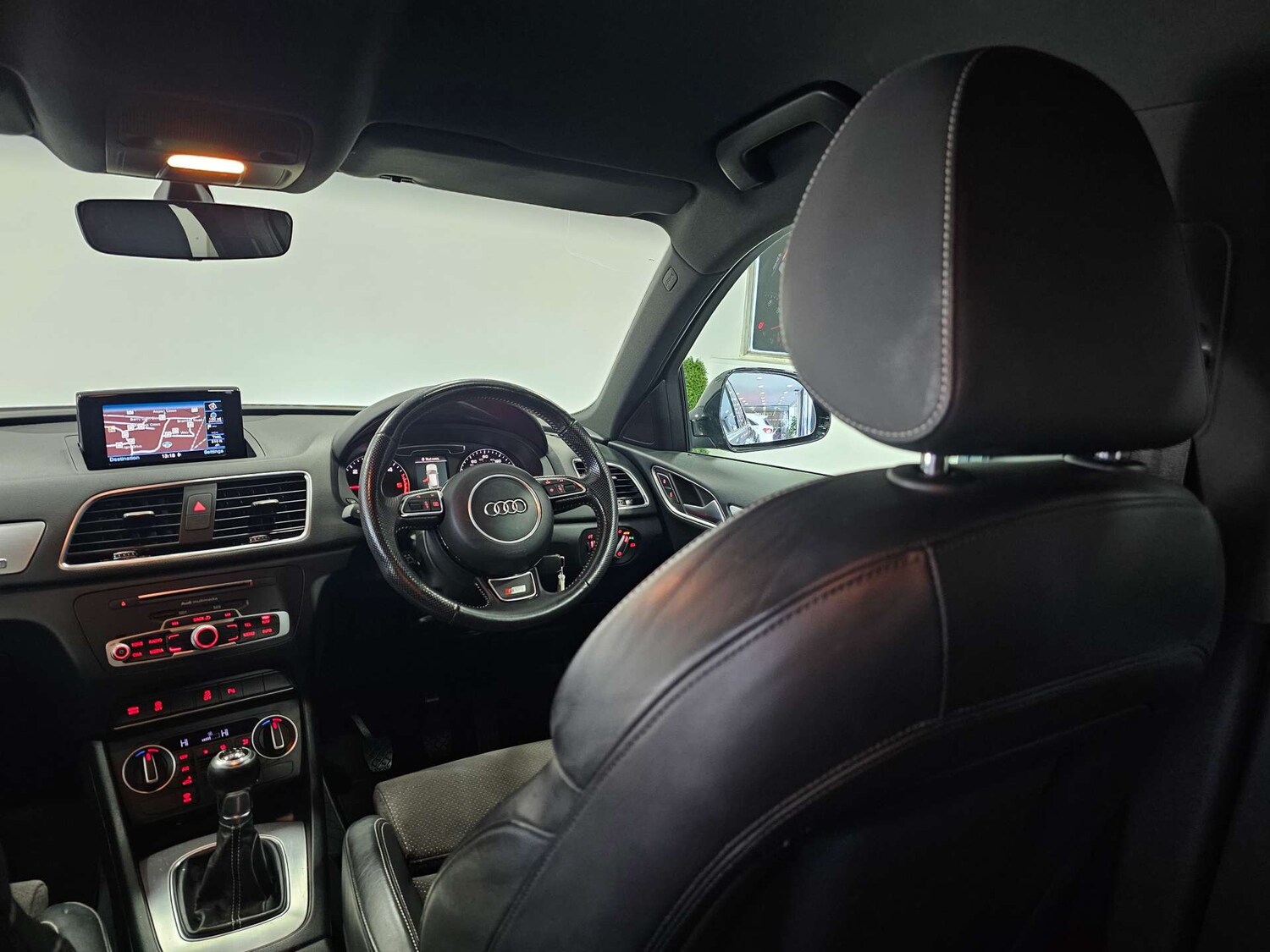 Used Audi Q3 2016 for sale - 77224797: Photo 90