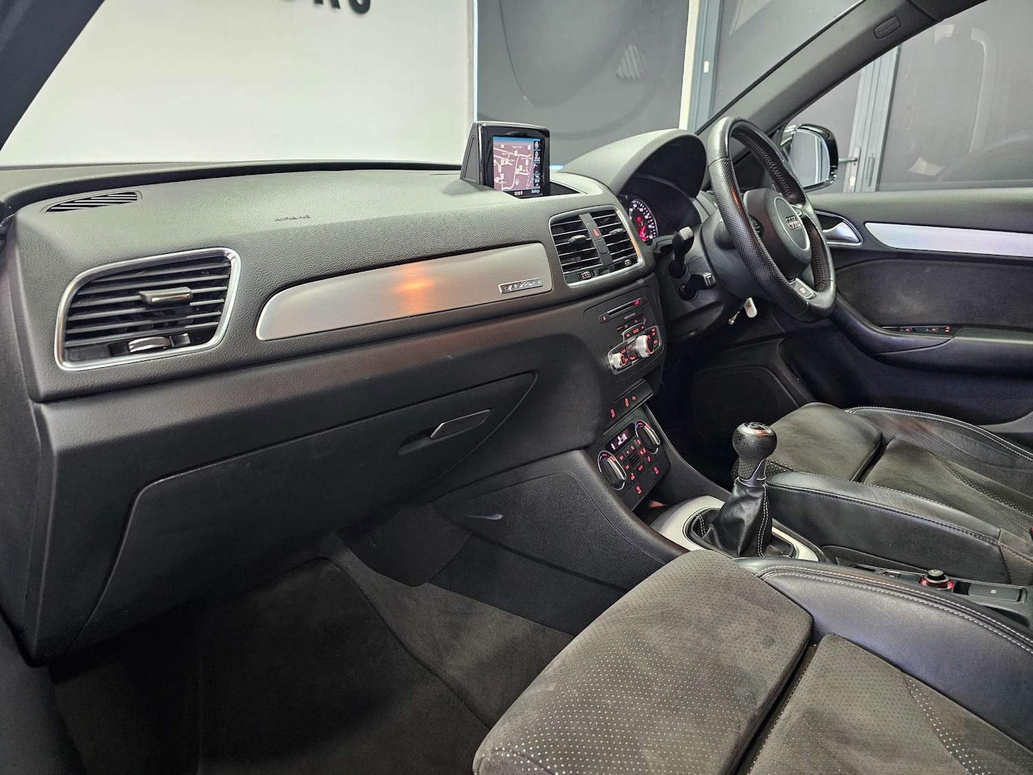 Used Audi Q3 2016 for sale - 77224797: Photo 96