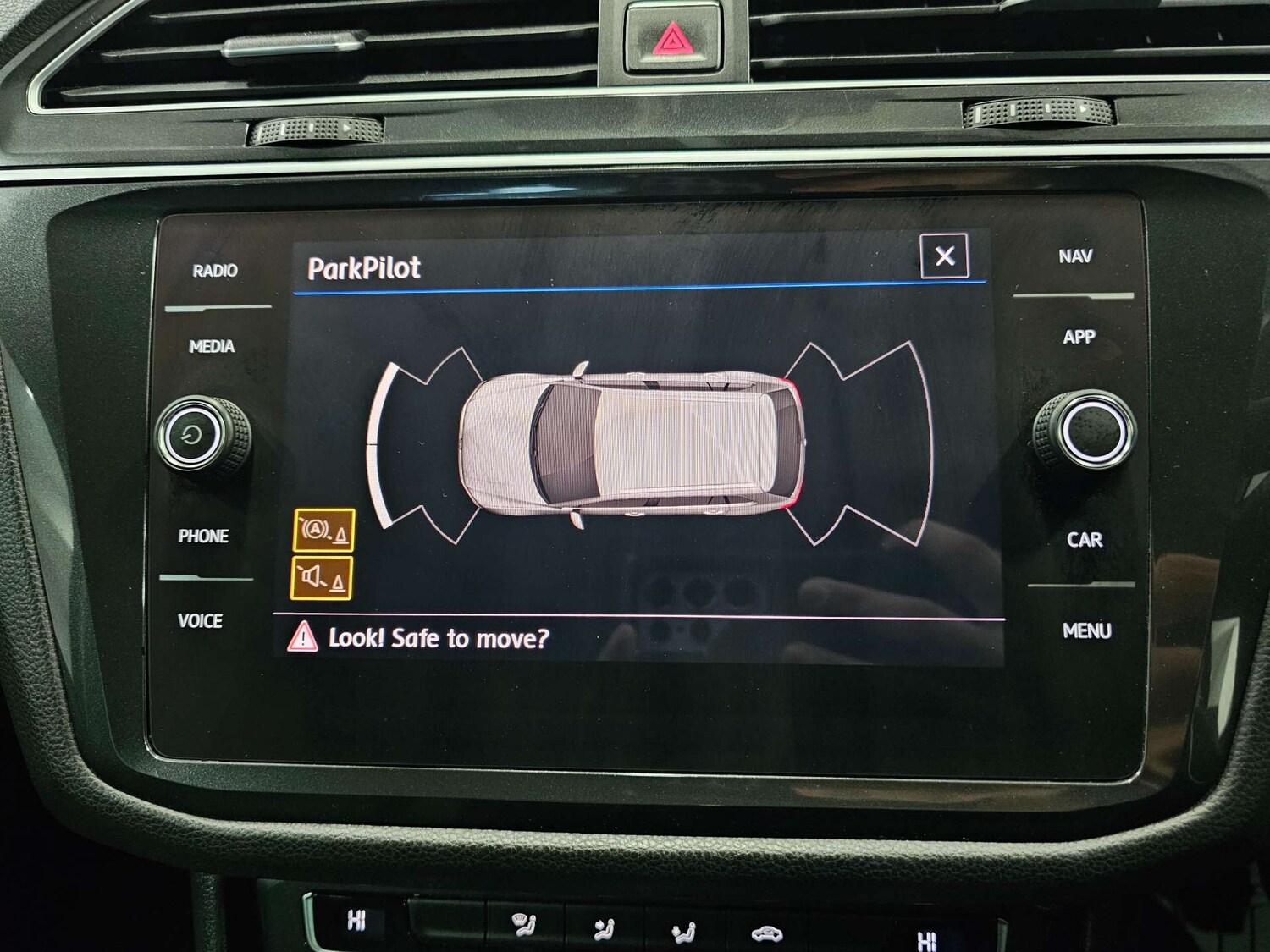 Used Volkswagen Tiguan 2017 for sale - 77803672: Photo 10