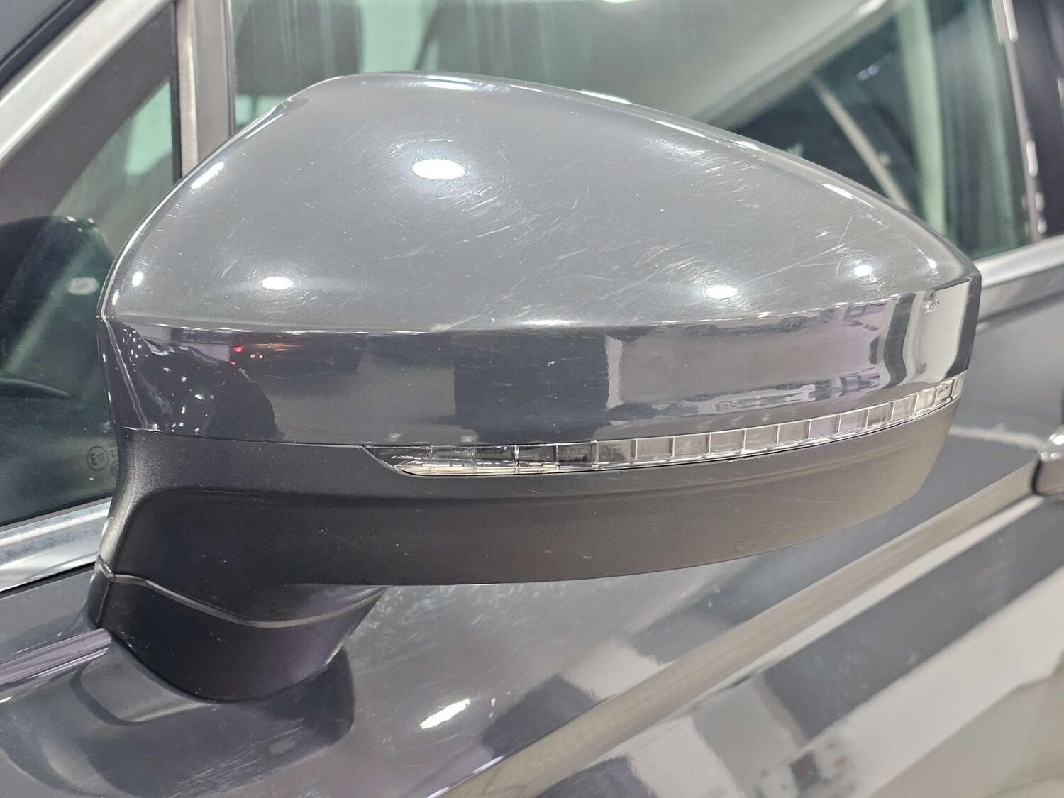 Used Volkswagen Tiguan 2017 for sale - 77803672: Photo 24