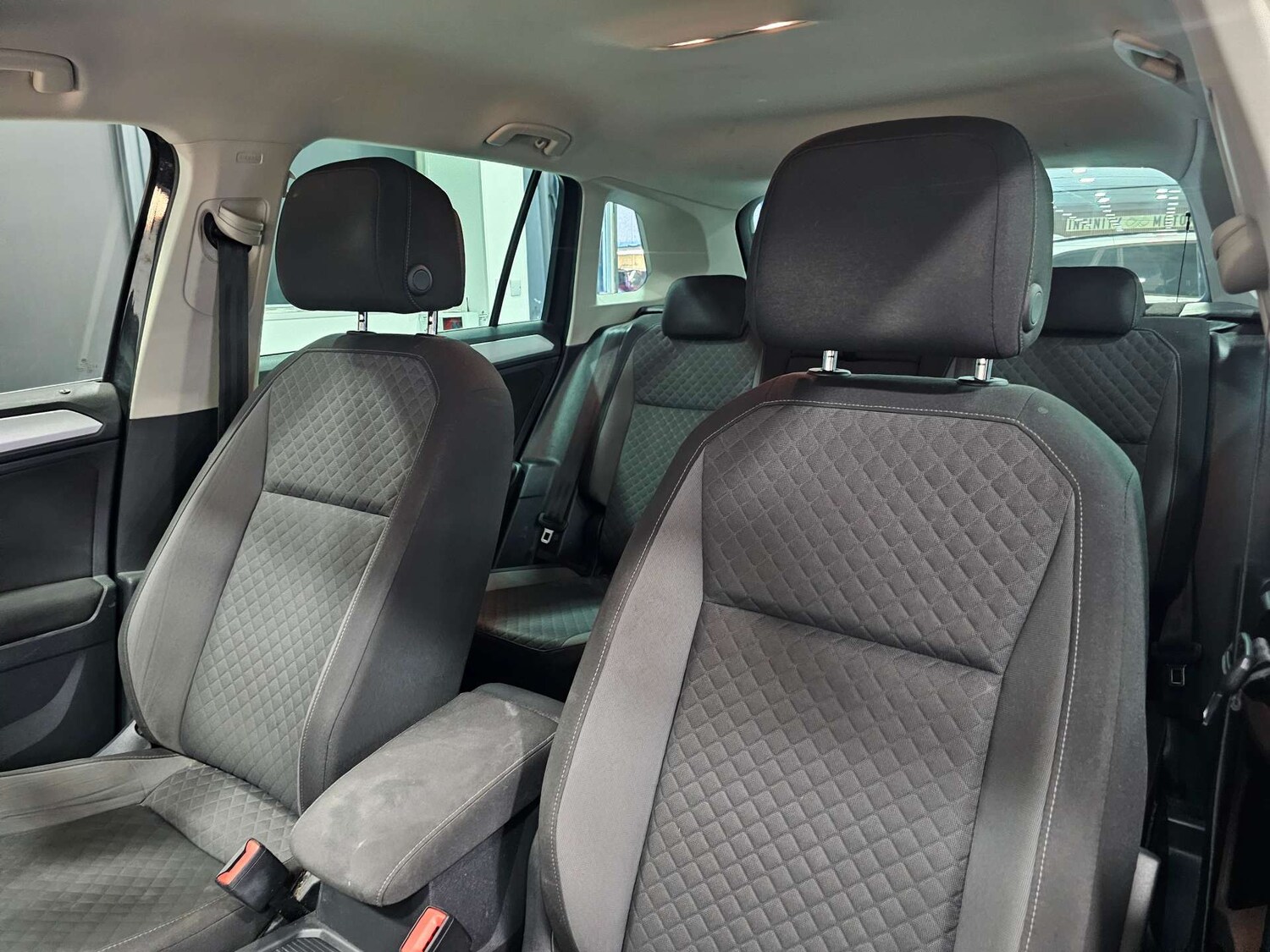 Used Volkswagen Tiguan 2017 for sale - 77803672: Photo 95