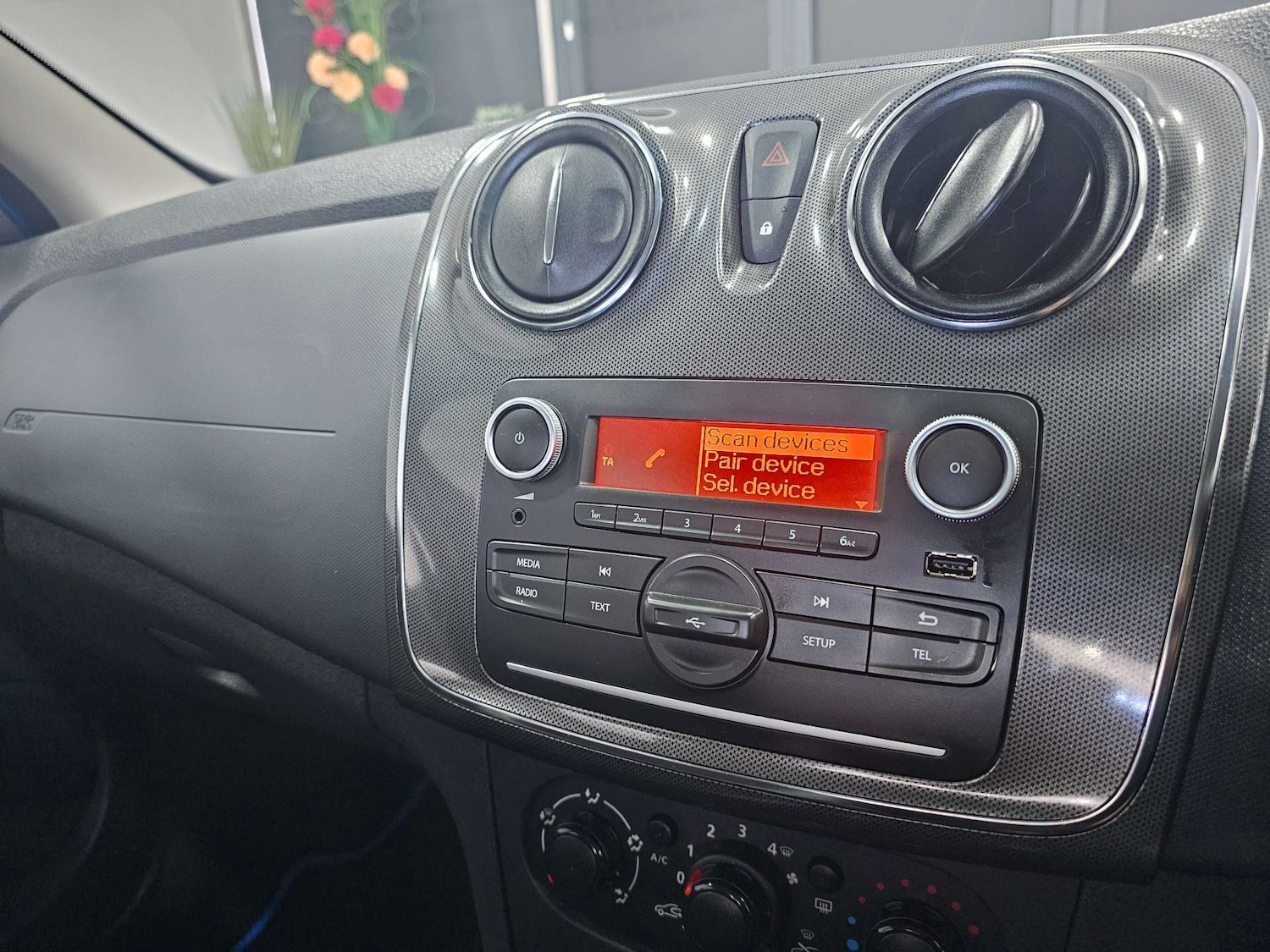 Used Dacia Sandero Stepway 2018 for sale - 76972359: Photo 15