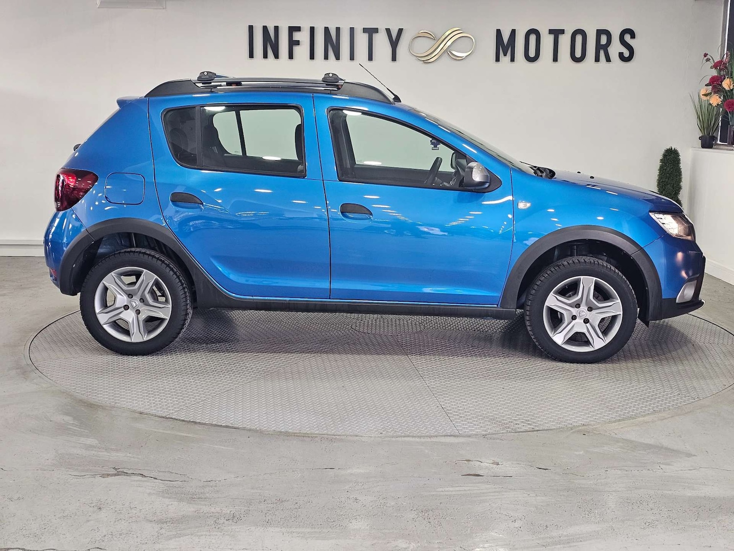 Used Dacia Sandero Stepway 2018 for sale - 76972359: Photo 20