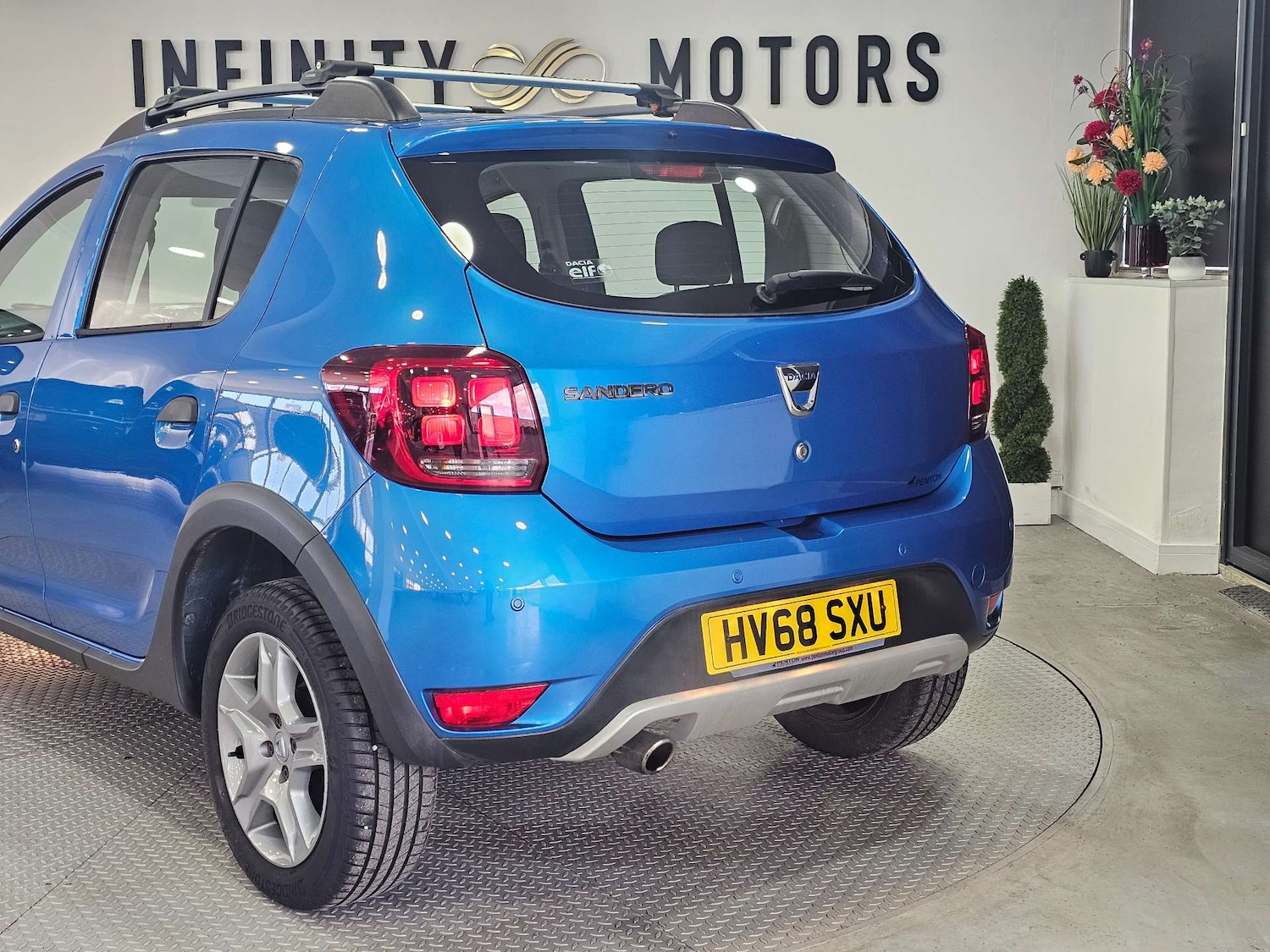 Used Dacia Sandero Stepway 2018 for sale - 76972359: Photo 32