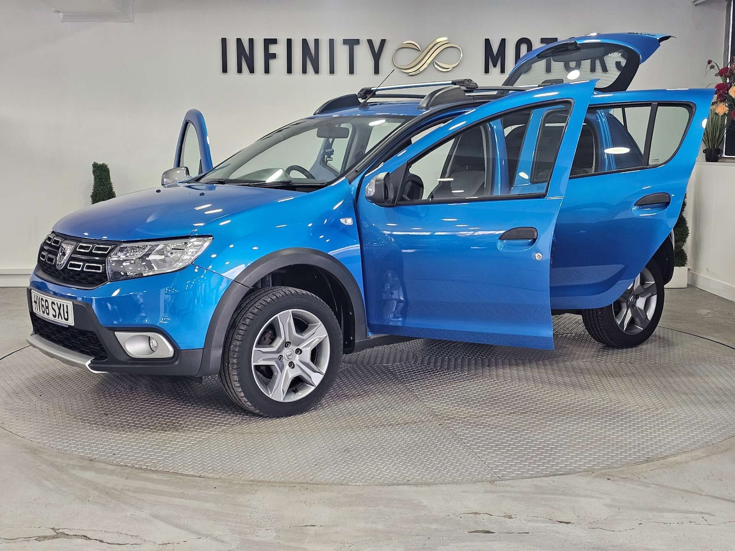 Used Dacia Sandero Stepway 2018 for sale - 76972359: Photo 40