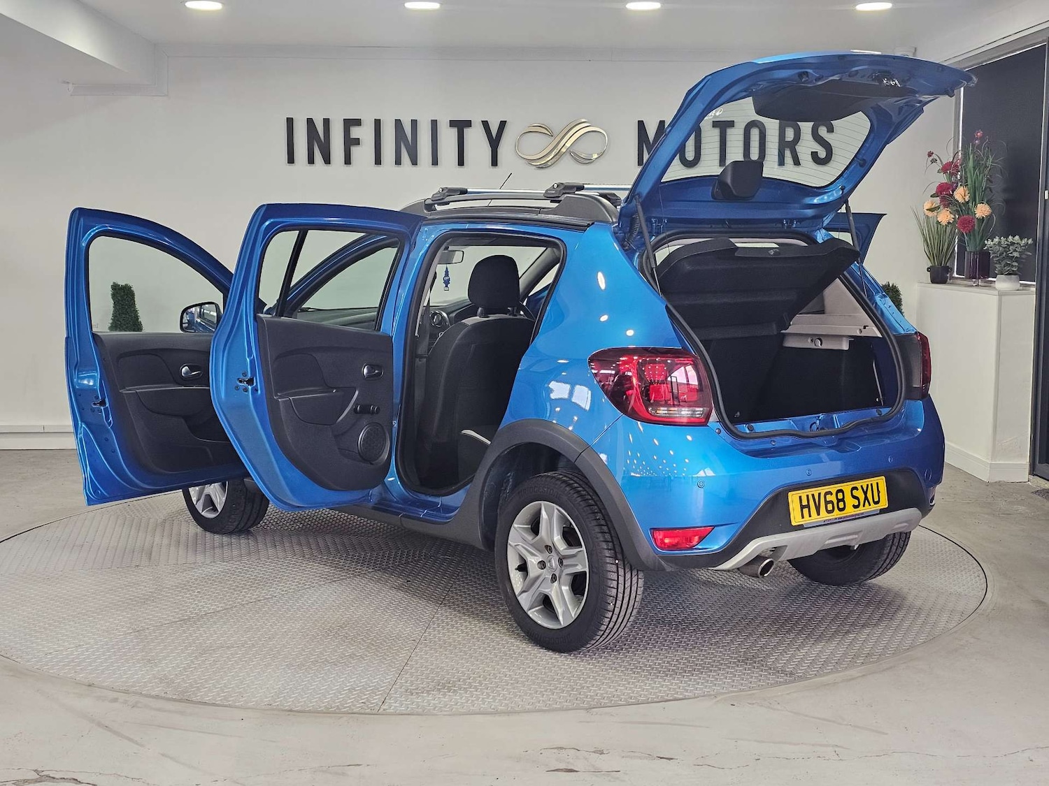 Used Dacia Sandero Stepway 2018 for sale - 76972359: Photo 46