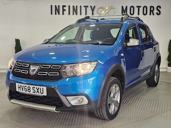 Used Dacia Sandero Stepway 2018 for sale - 76972359: Photo