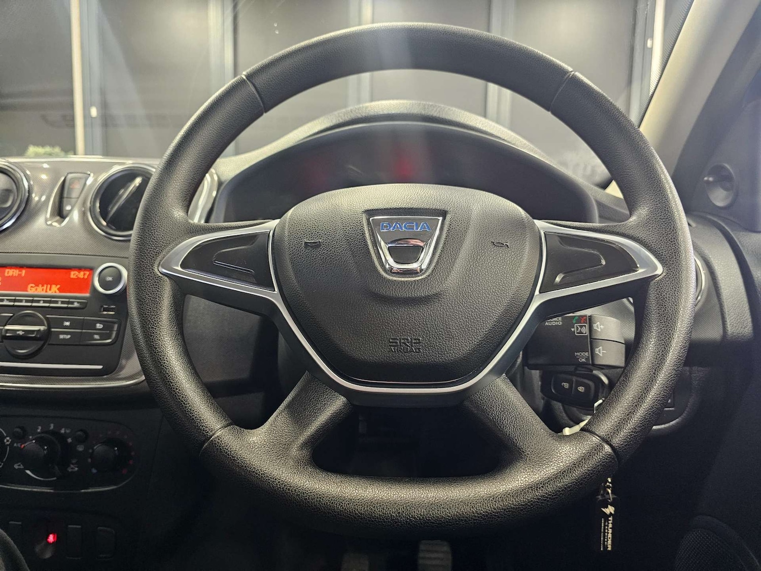 Used Dacia Sandero Stepway 2018 for sale - 76972359: Photo 5