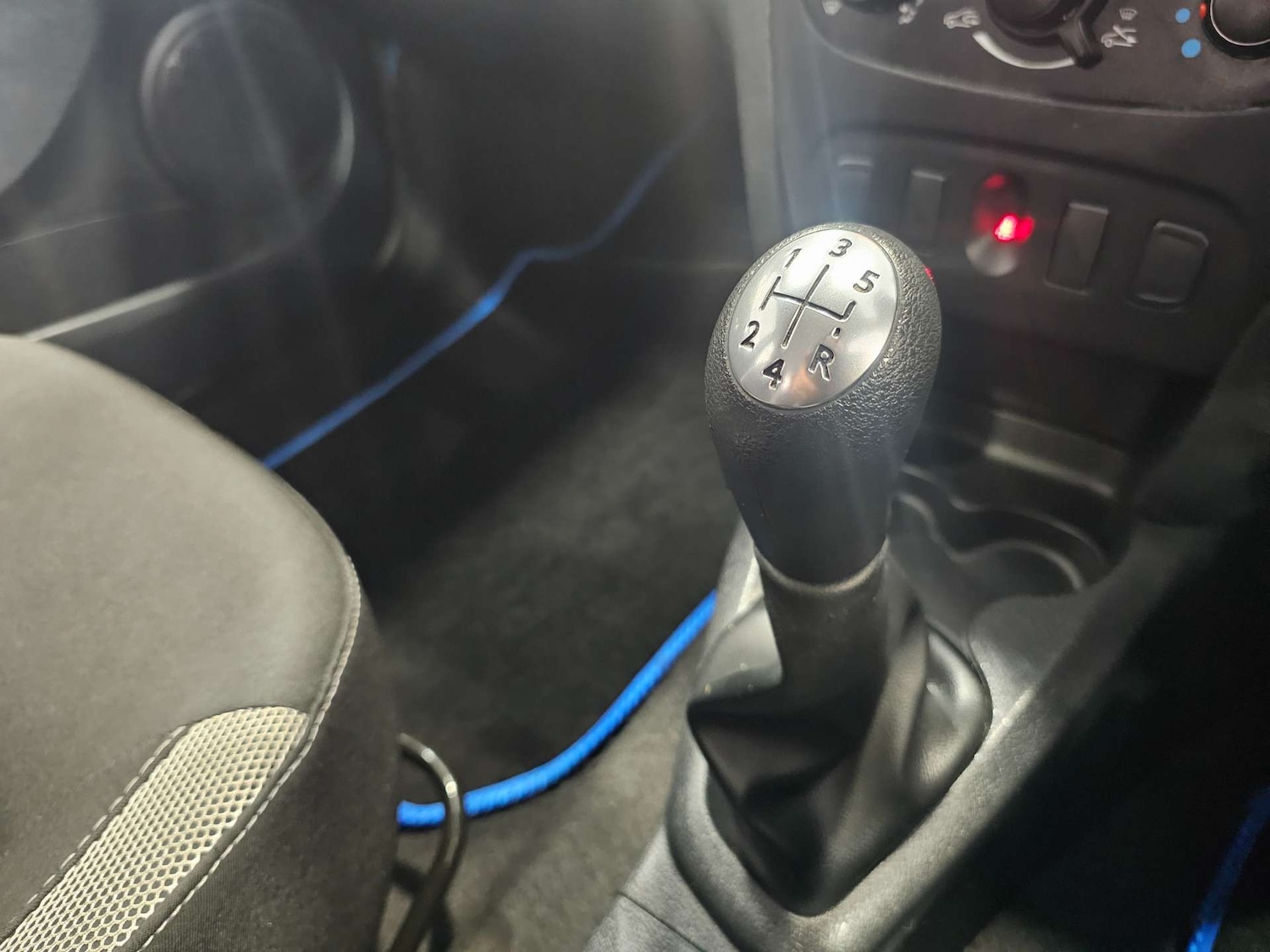 Used Dacia Sandero Stepway 2018 for sale - 76972359: Photo 59