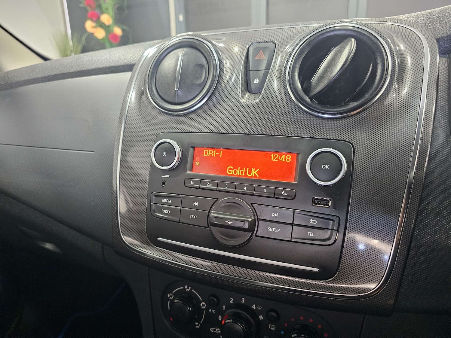 Used Dacia Sandero Stepway 2018 for sale - 76972359: Photo 61