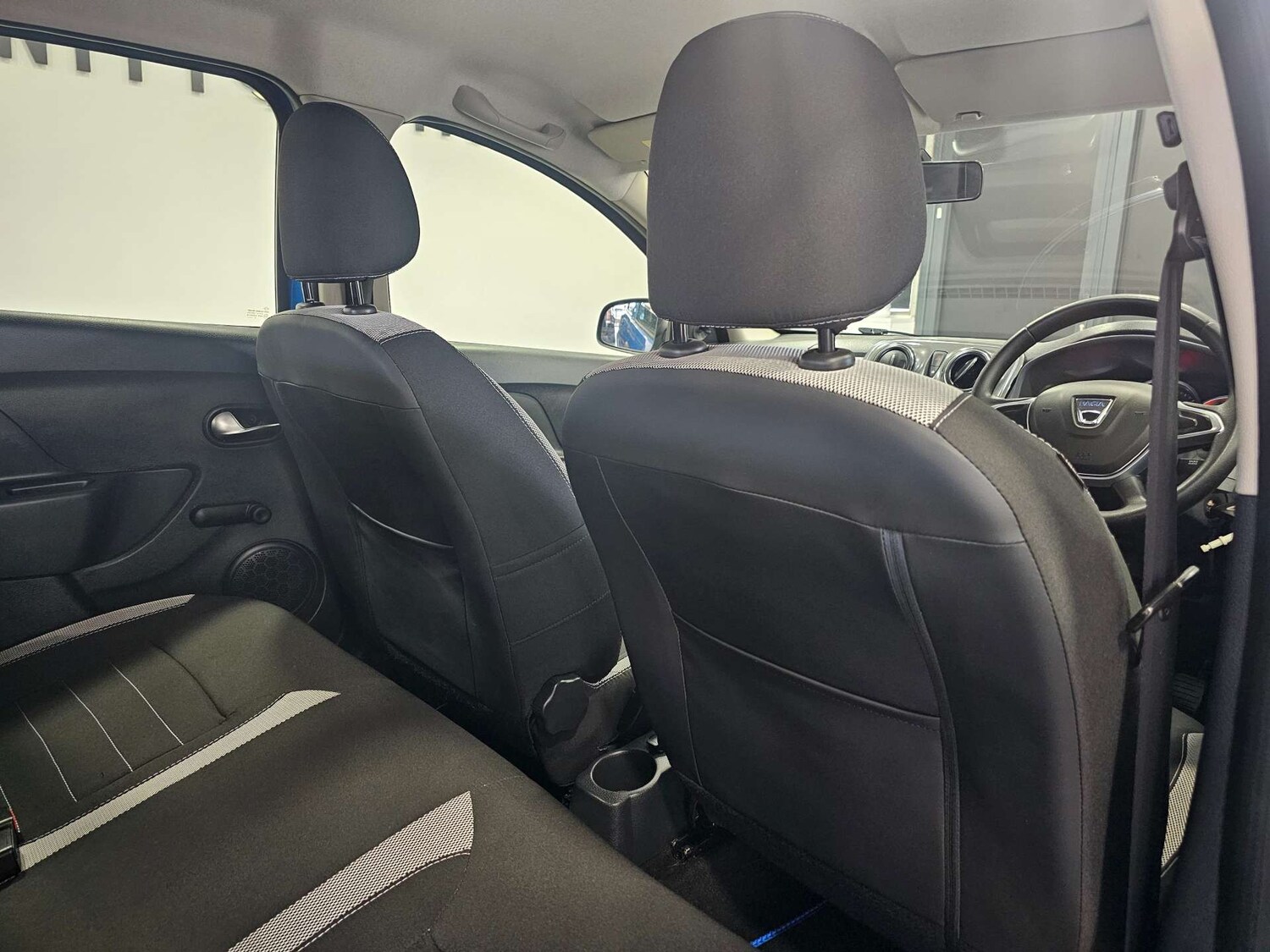 Used Dacia Sandero Stepway 2018 for sale - 76972359: Photo 71