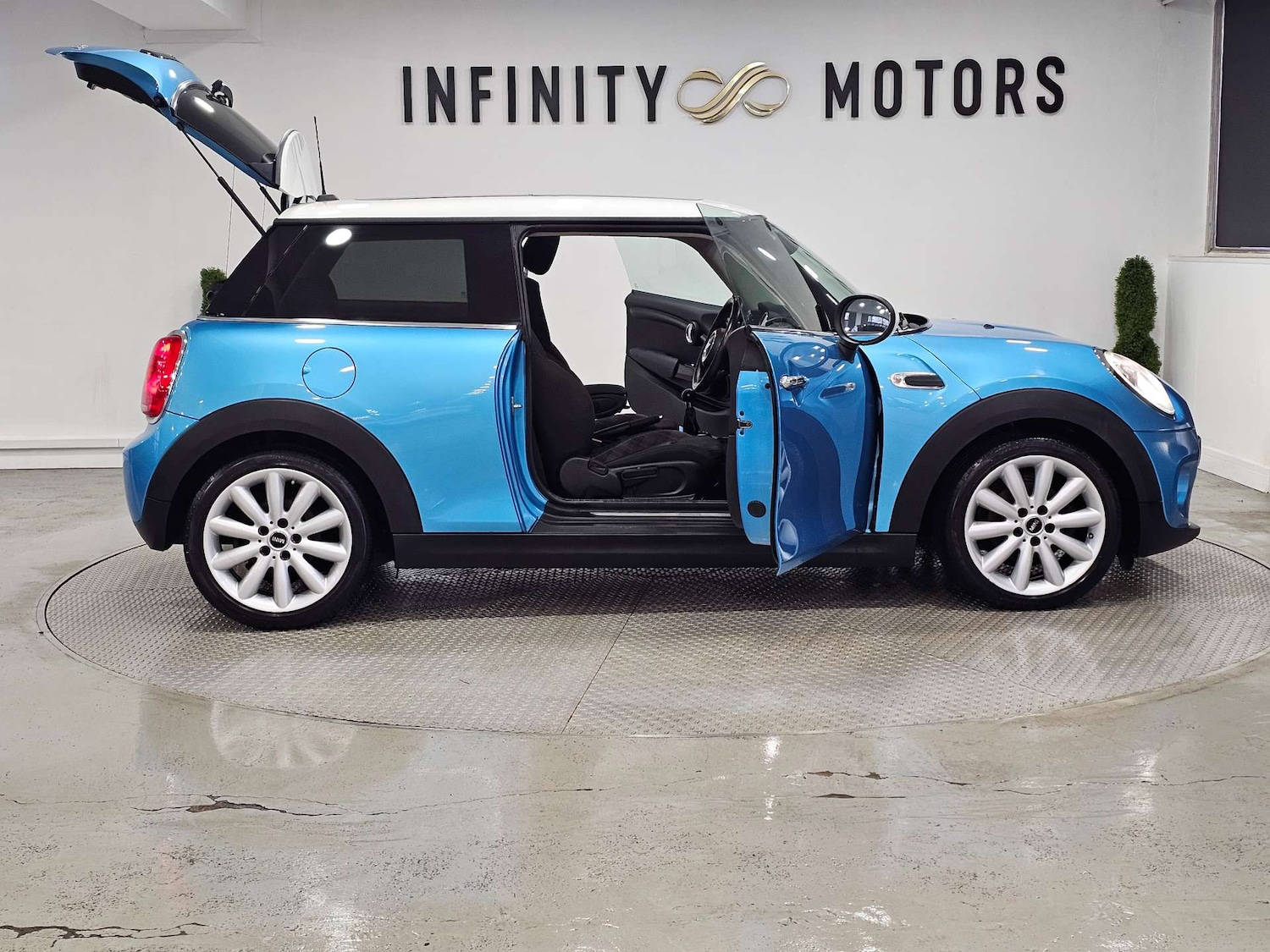 Used MINI Hatch 2017 for sale - 77318475: Photo 43