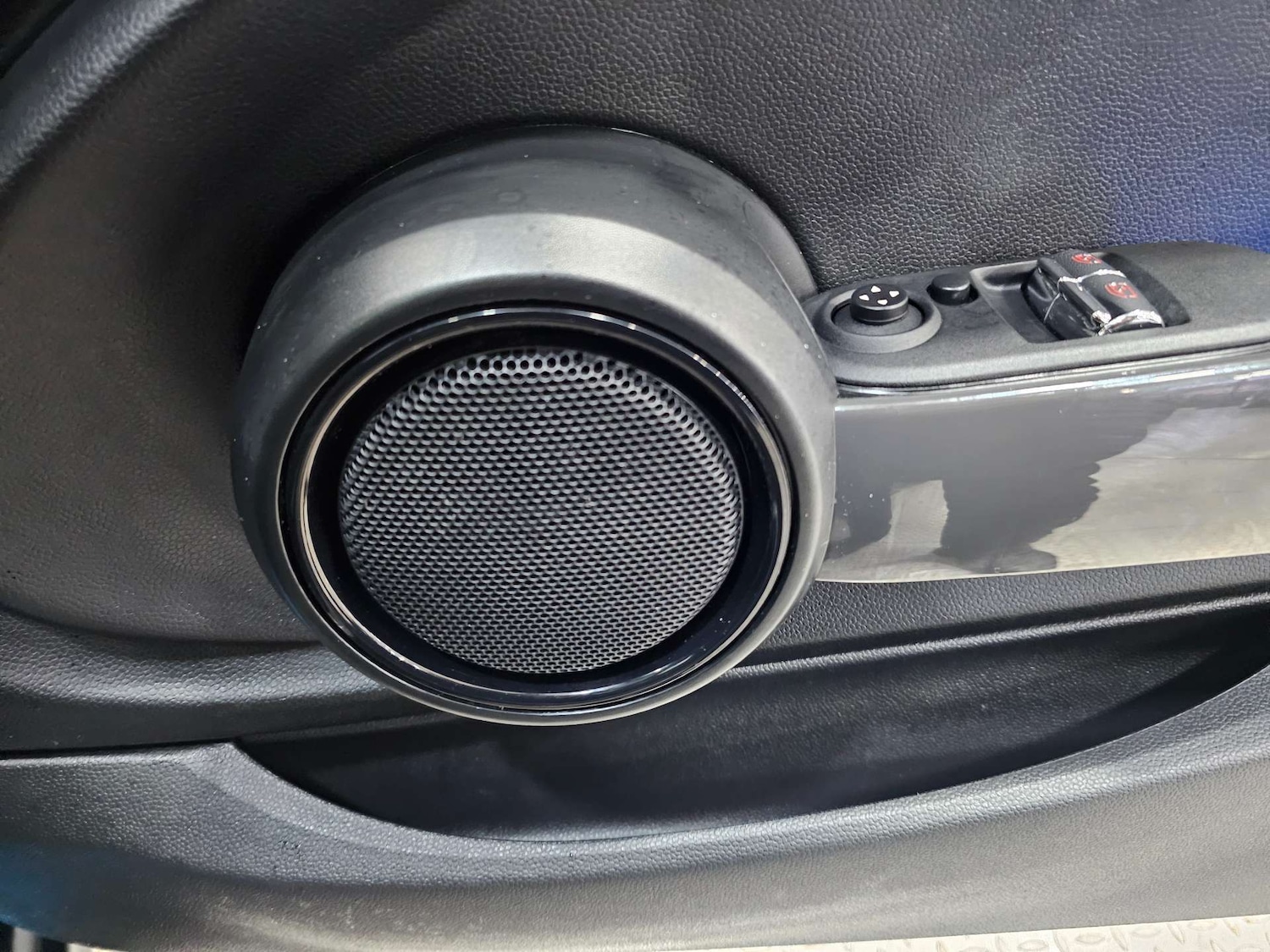 Used MINI Hatch 2017 for sale - 77318475: Photo 56