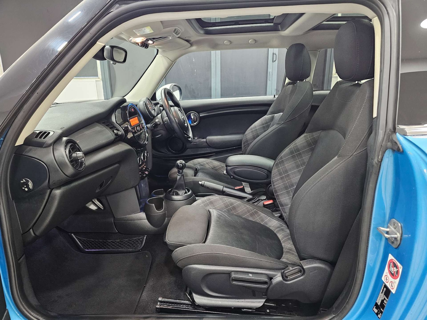 Used MINI Hatch 2017 for sale - 77318475: Photo 87