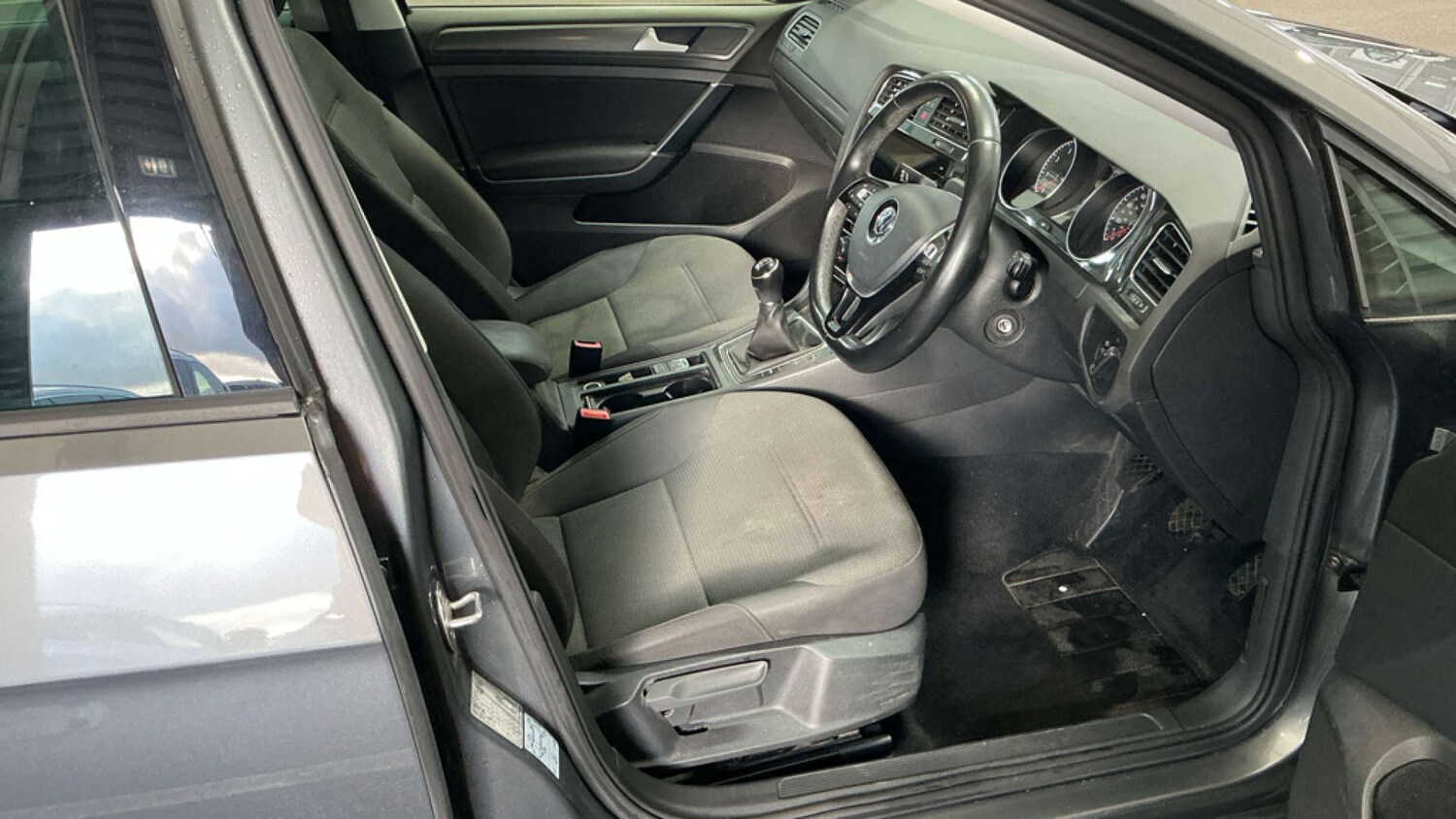 Used Volkswagen Golf 2019 for sale - 77107197: Photo 11