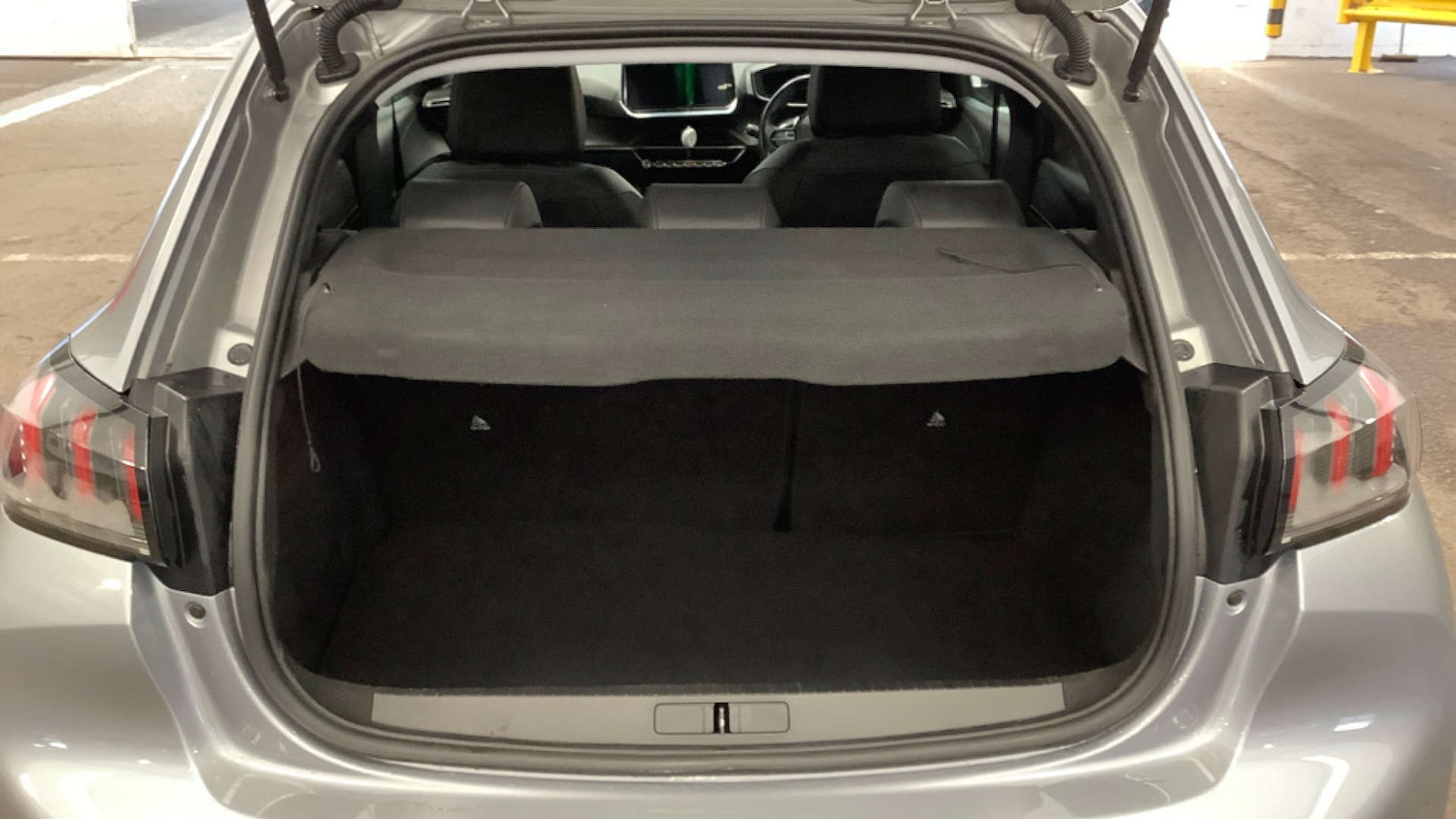 Used Peugeot 208 2020 for sale - 77643182: Photo 9