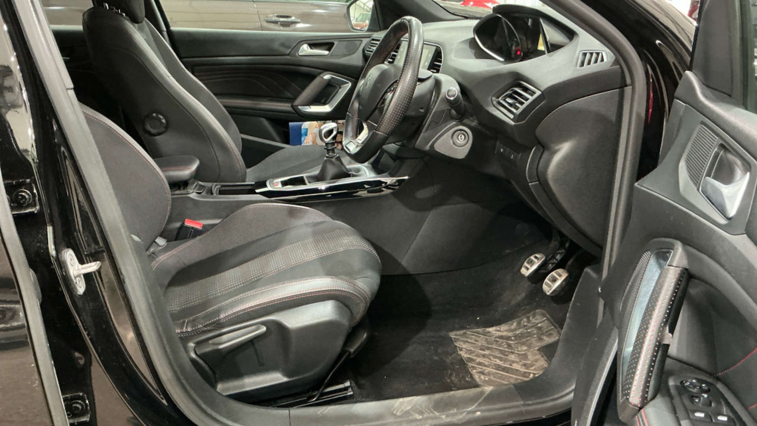 Used Peugeot 308 2018 for sale - 78144622: Photo 11