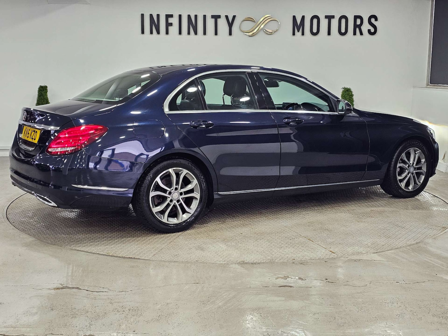 Used Mercedes-Benz C Class 2015 for sale - 77643175: Photo 24