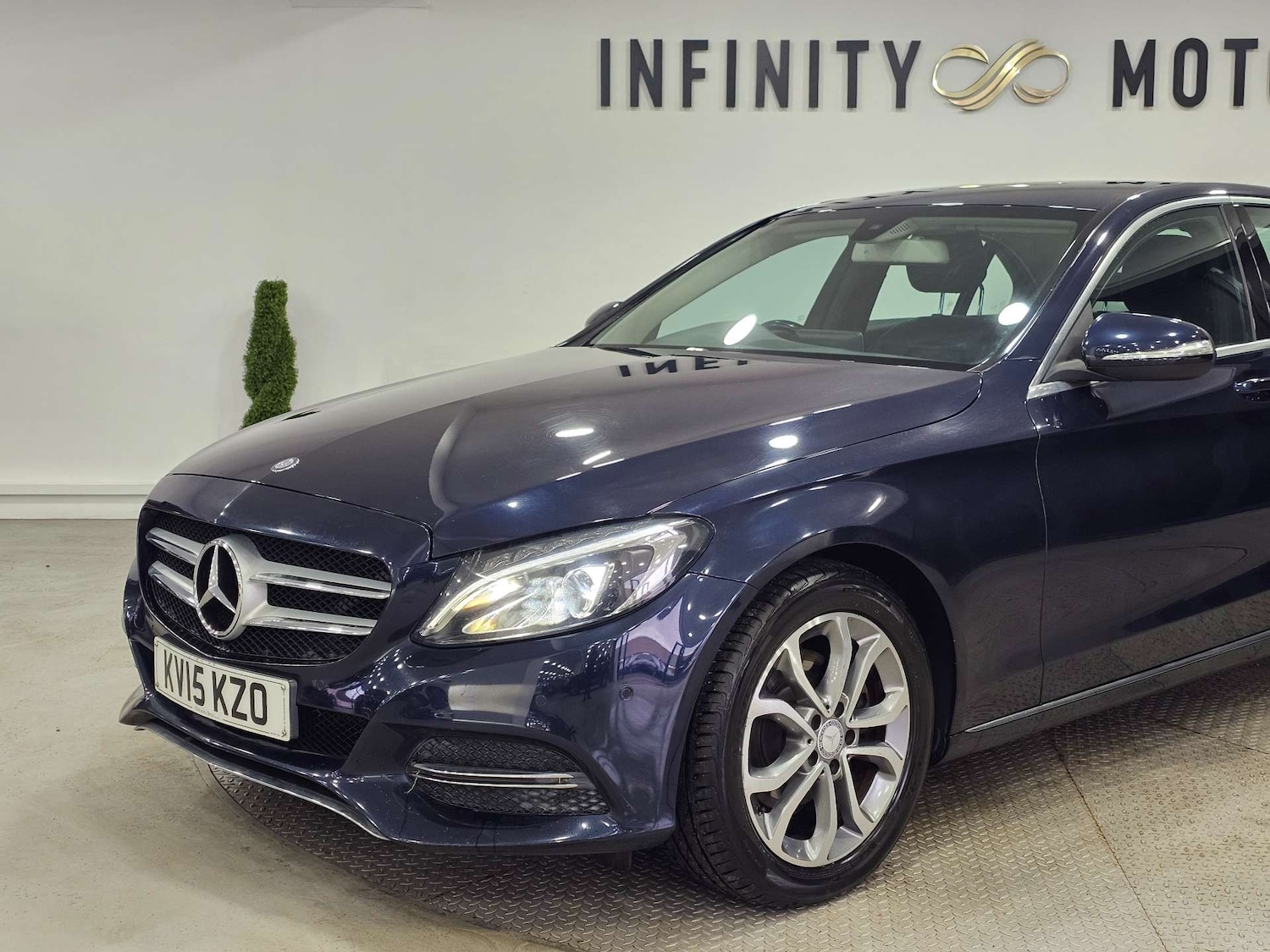 Used Mercedes-Benz C Class 2015 for sale - 77643175: Photo 39