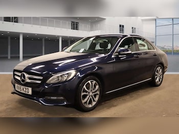 Used Mercedes-Benz C Class 2015 for sale - 77643175: Photo