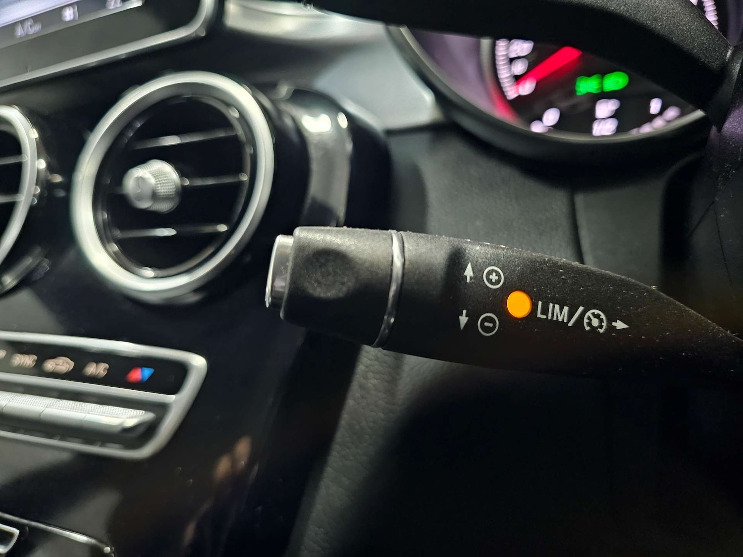 Used Mercedes-Benz C Class 2015 for sale - 77643175: Photo 57