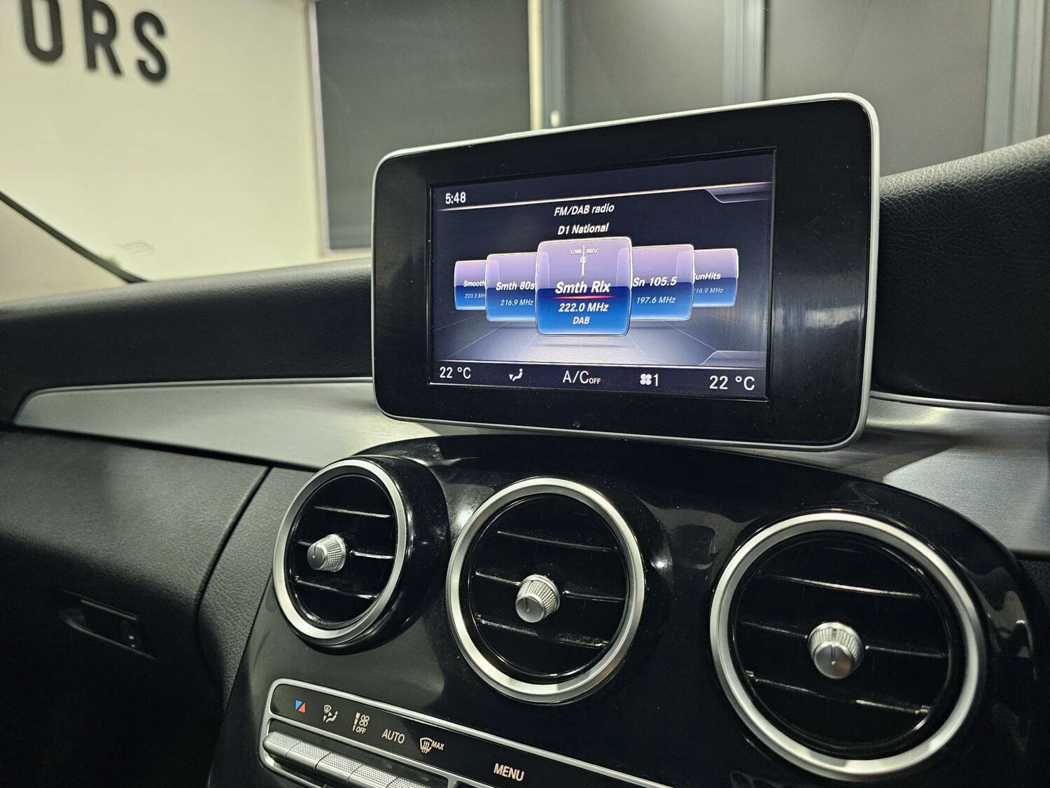 Used Mercedes-Benz C Class 2015 for sale - 77643175: Photo 67