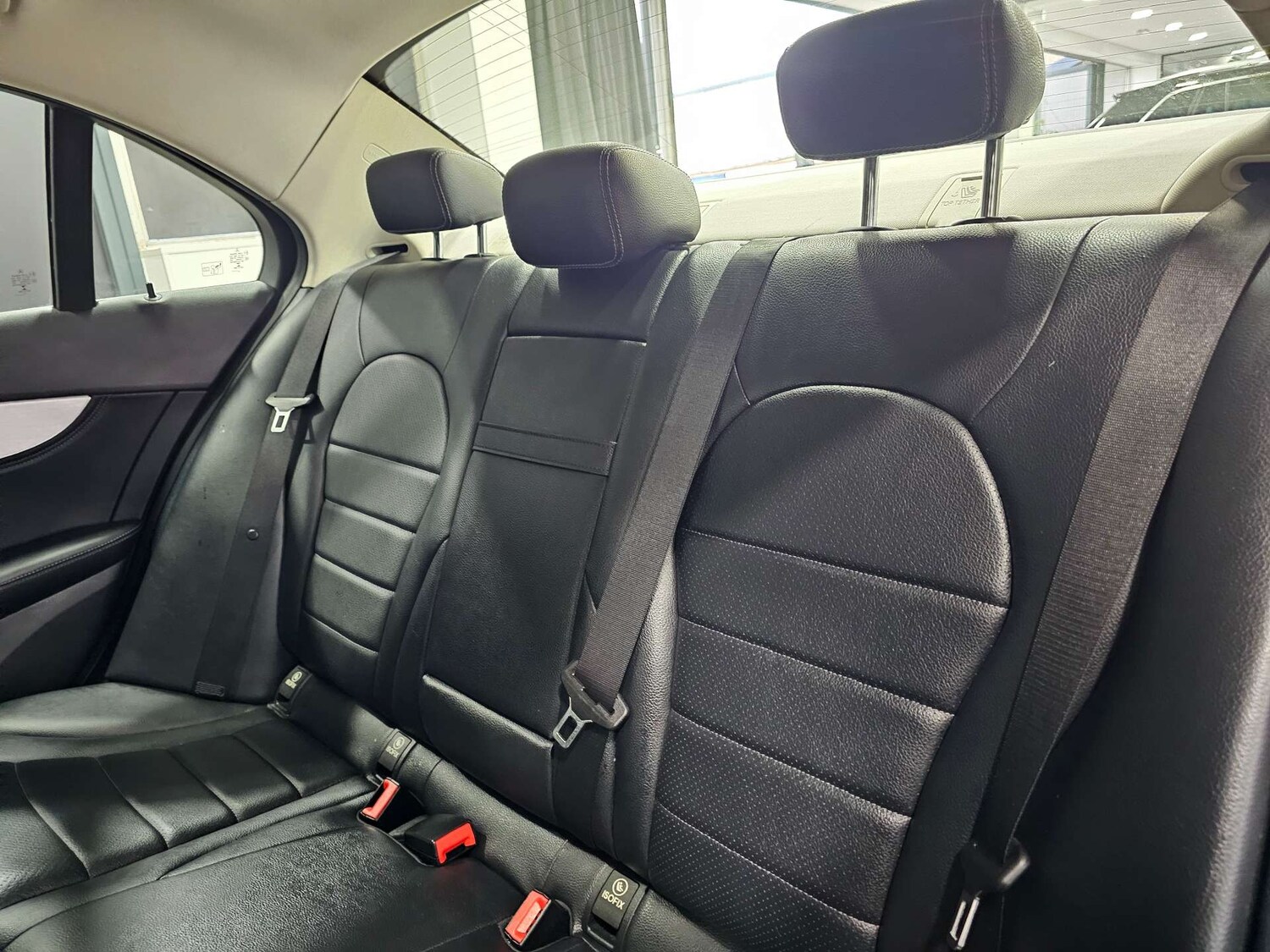 Used Mercedes-Benz C Class 2015 for sale - 77643175: Photo 85