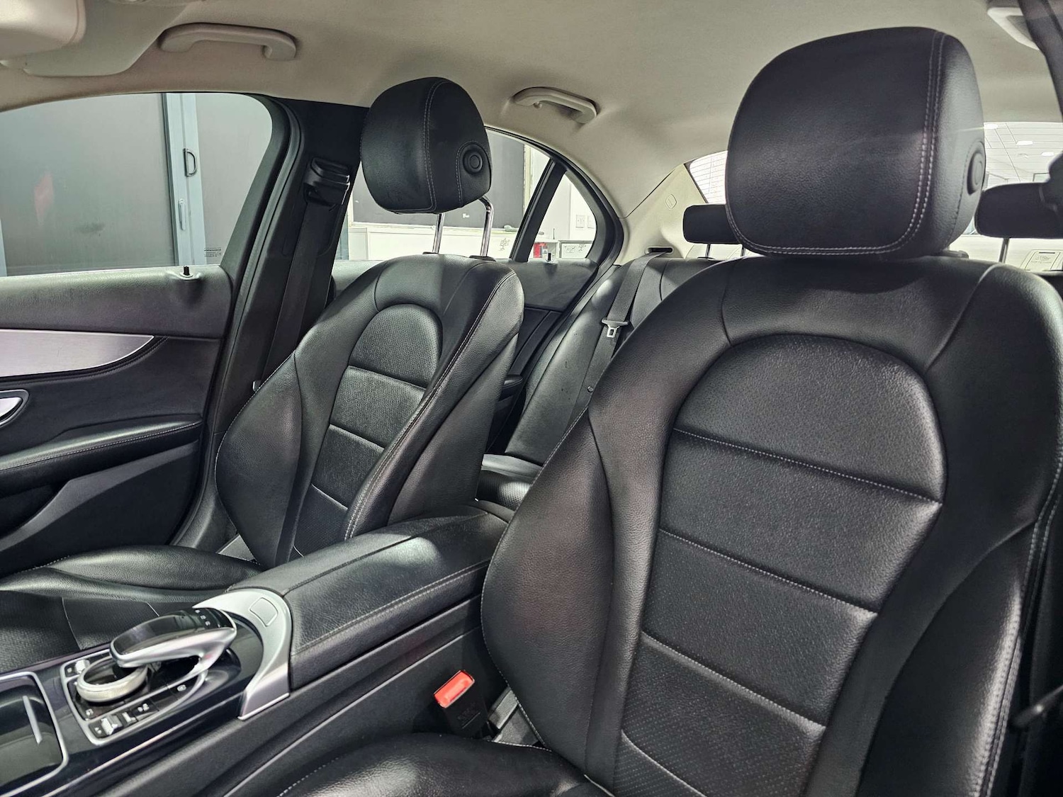 Used Mercedes-Benz C Class 2015 for sale - 77643175: Photo 89