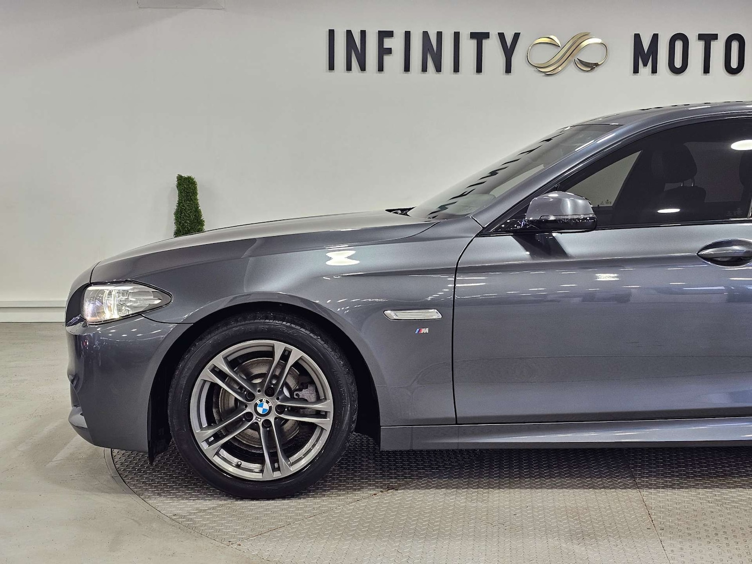 Used BMW 5 Series 2015 for sale - 76972360: Photo 22