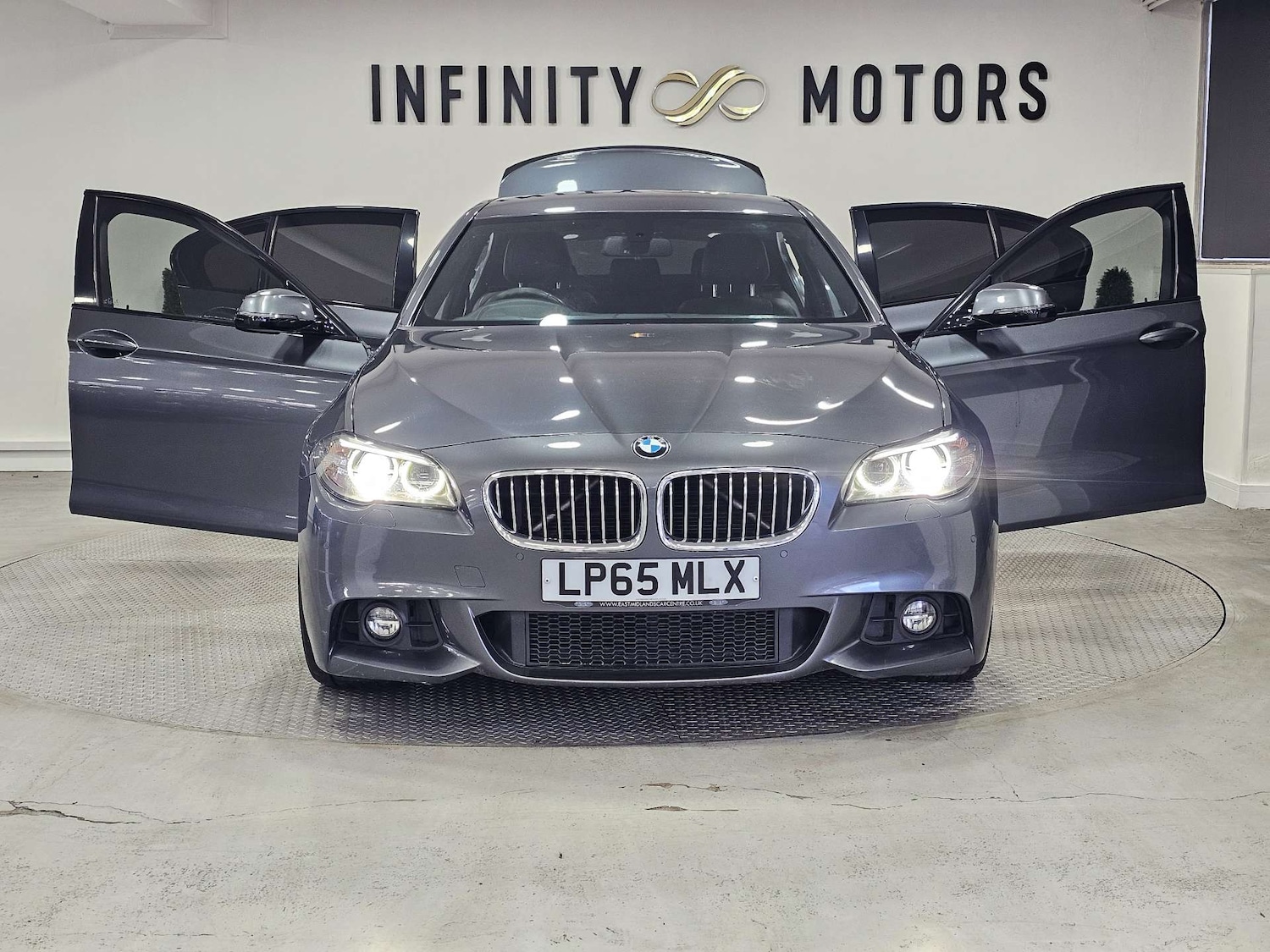 Used BMW 5 Series 2015 for sale - 76972360: Photo 44