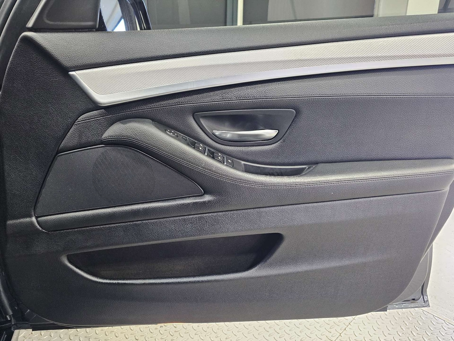 Used BMW 5 Series 2015 for sale - 76972360: Photo 53