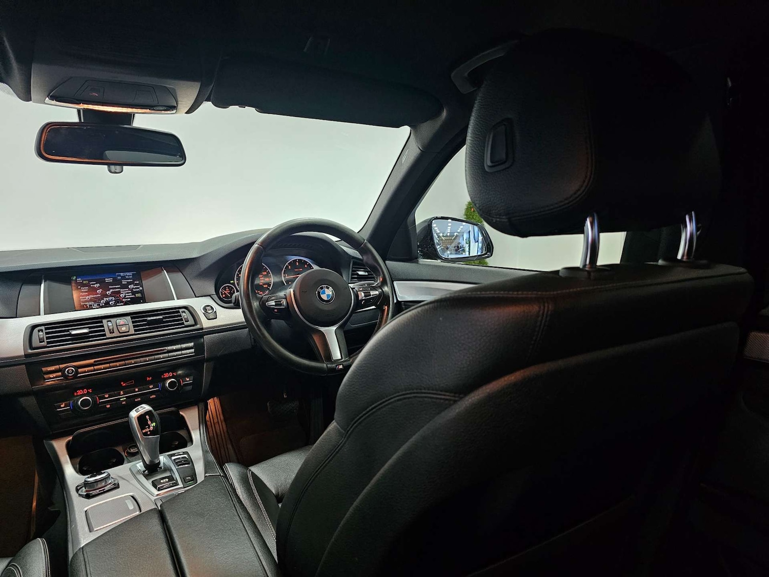 Used BMW 5 Series 2015 for sale - 76972360: Photo 86