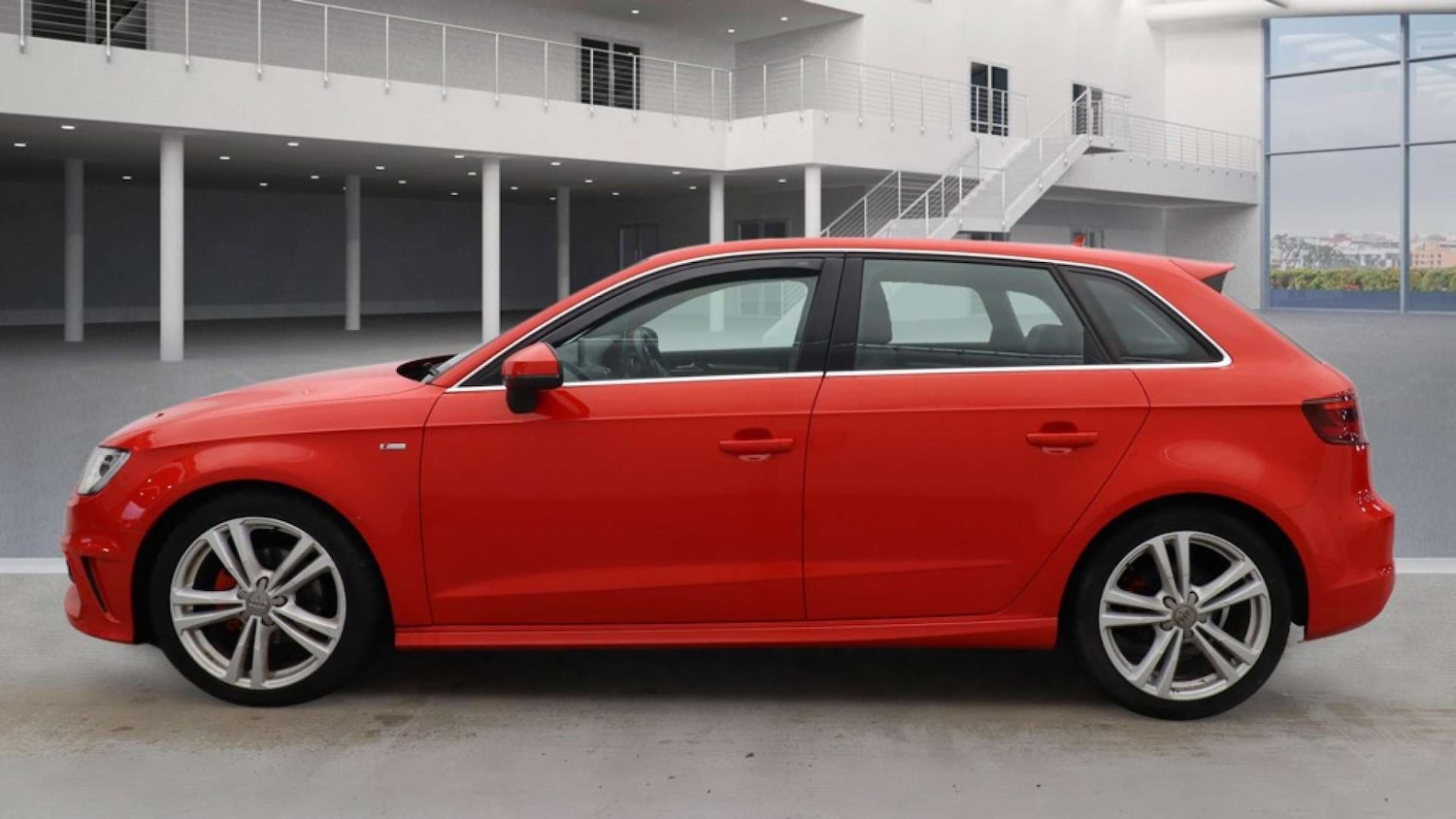 Used Audi A3 2014 for sale - 77547639: Photo 8