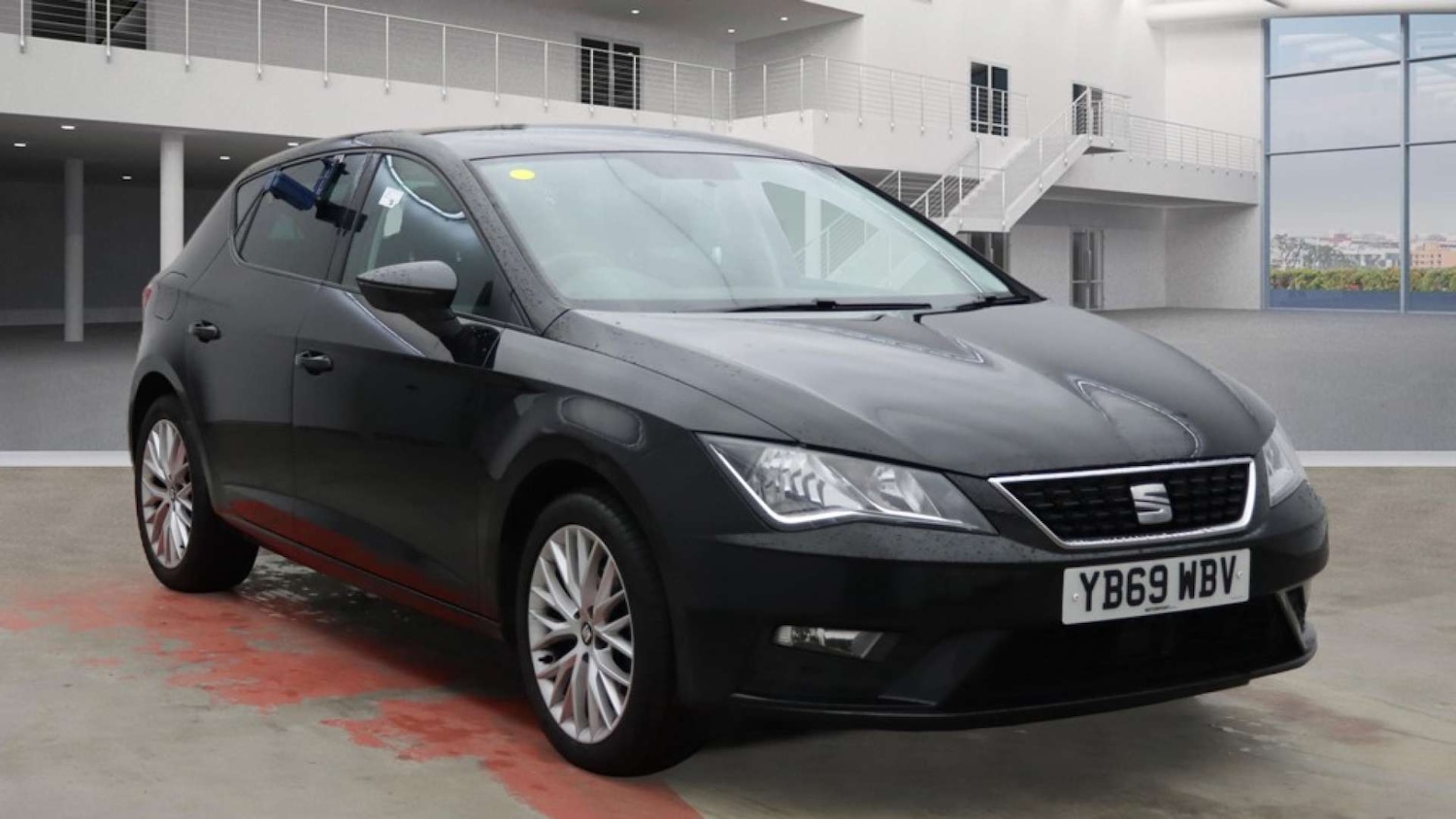 Used SEAT Leon 2019 for sale - 77288594: Photo 1