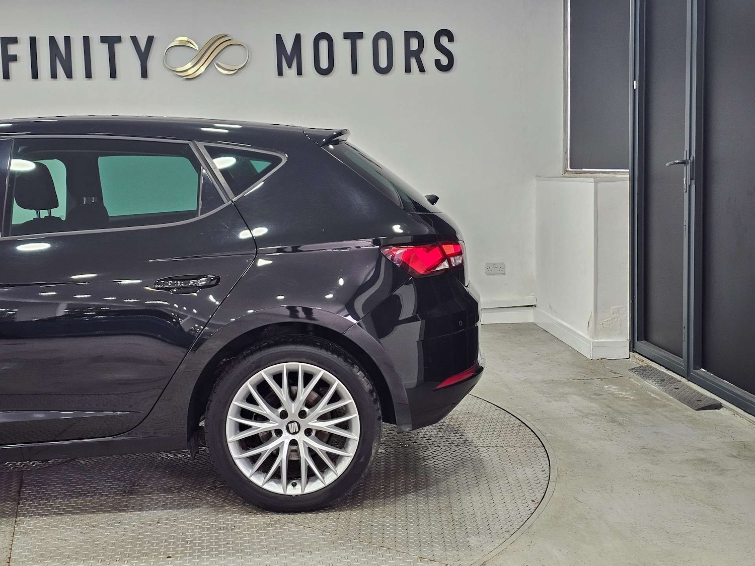 Used SEAT Leon 2019 for sale - 77288594: Photo 22