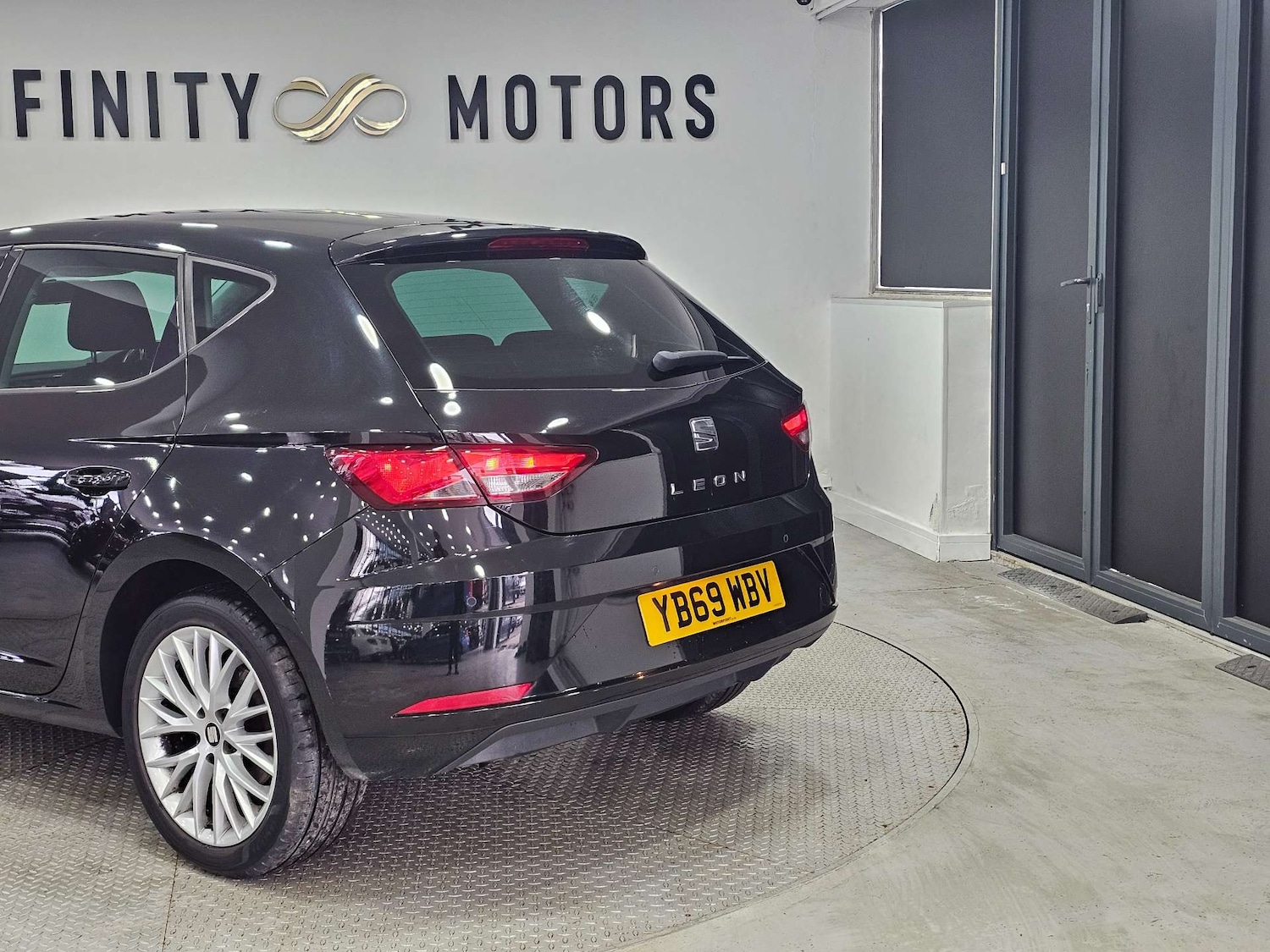 Used SEAT Leon 2019 for sale - 77288594: Photo 29