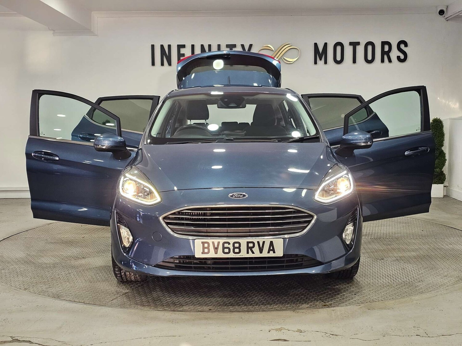 Used Ford Fiesta 2018 for sale - 77096049: Photo 44