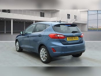 Used Ford Fiesta 2018 for sale - 77096049: Photo