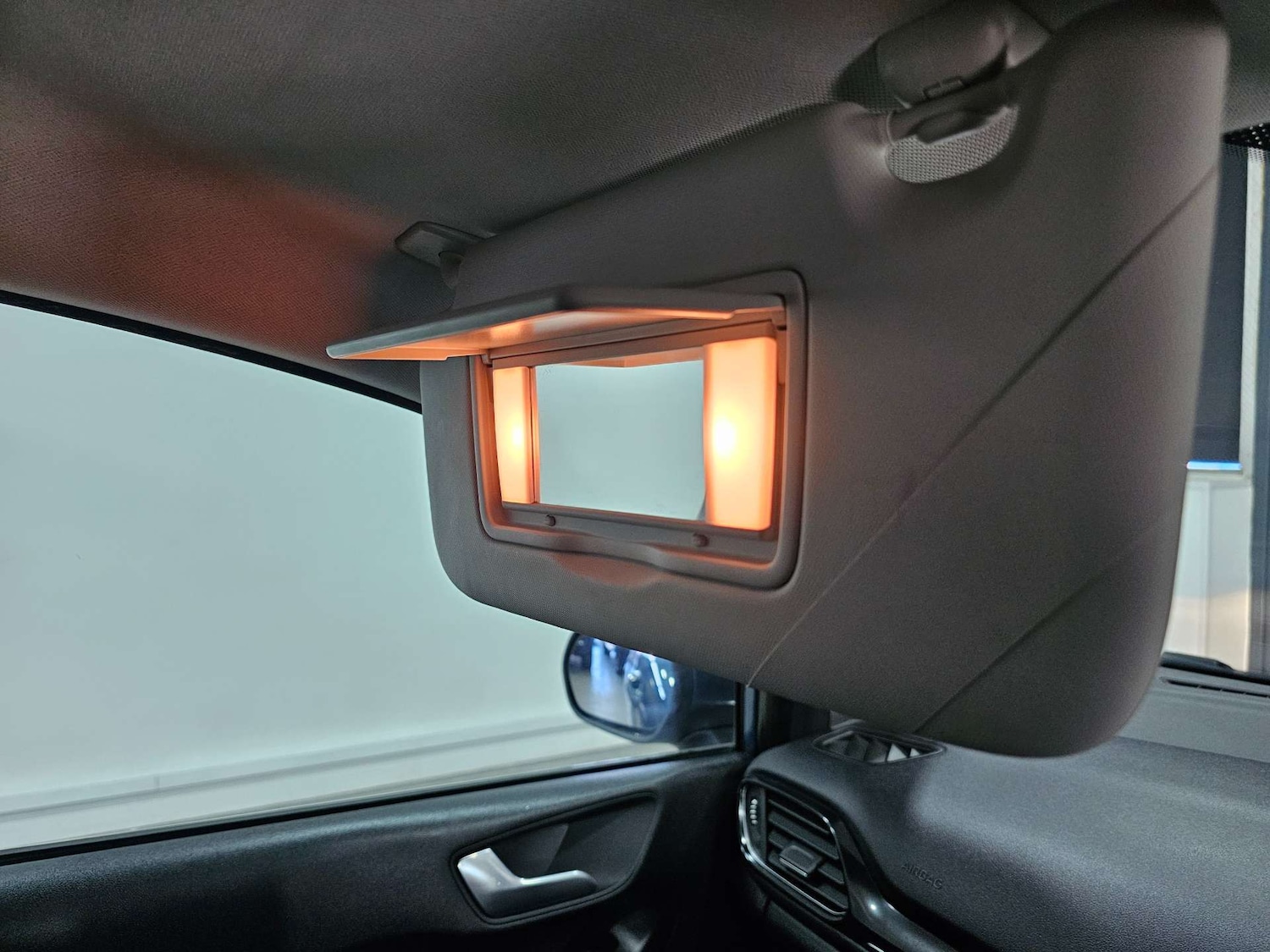 Used Ford Fiesta 2018 for sale - 77096049: Photo 78