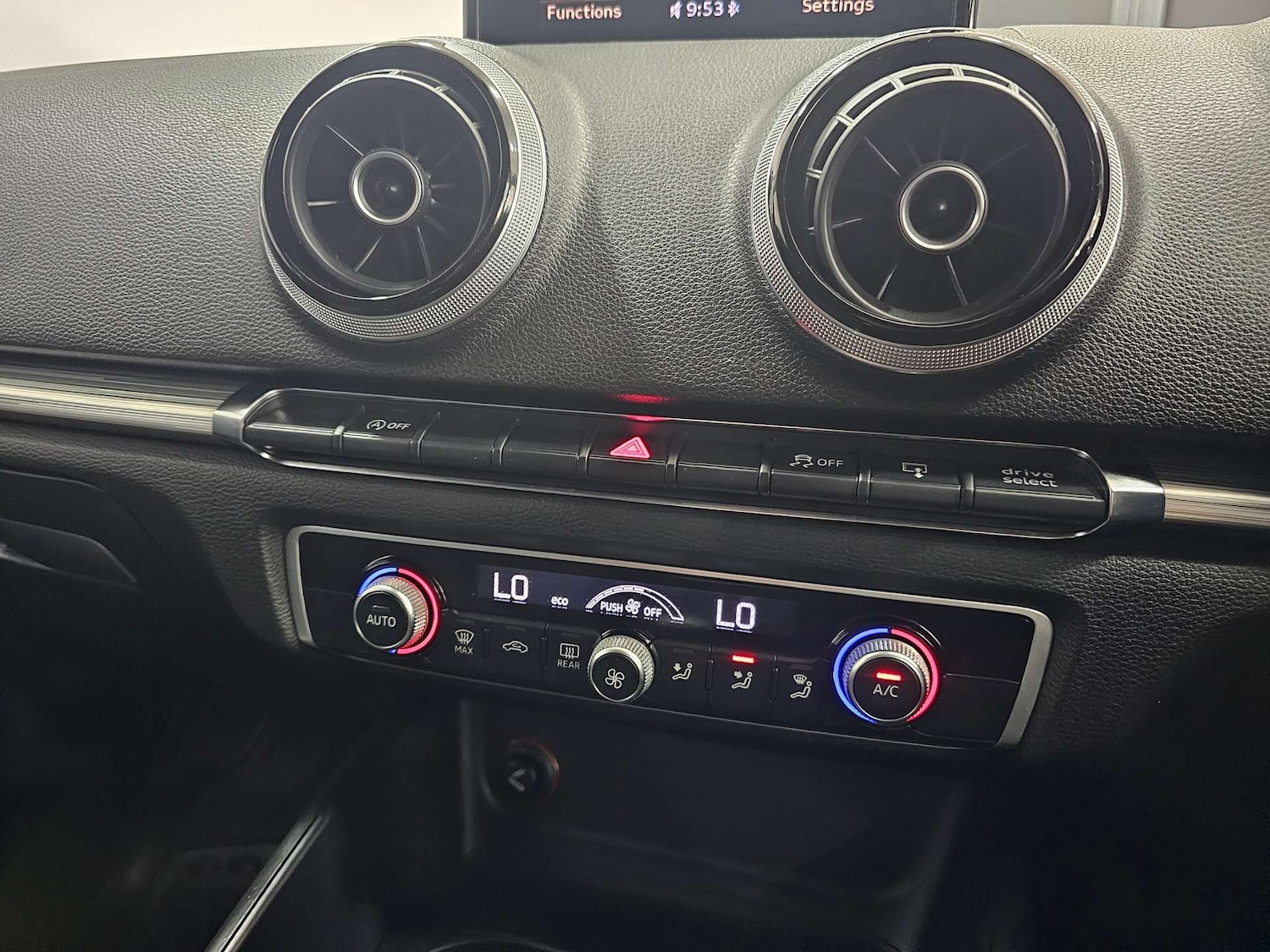 Used Audi A3 2014 for sale - 77963179: Photo 10