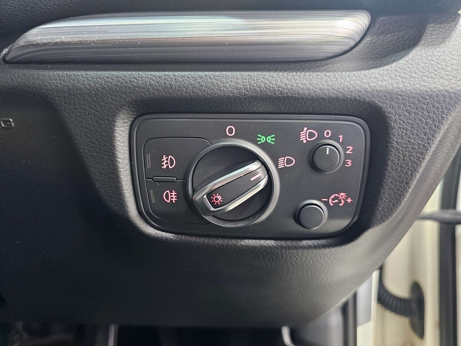 Used Audi A3 2014 for sale - 77963179: Photo 55