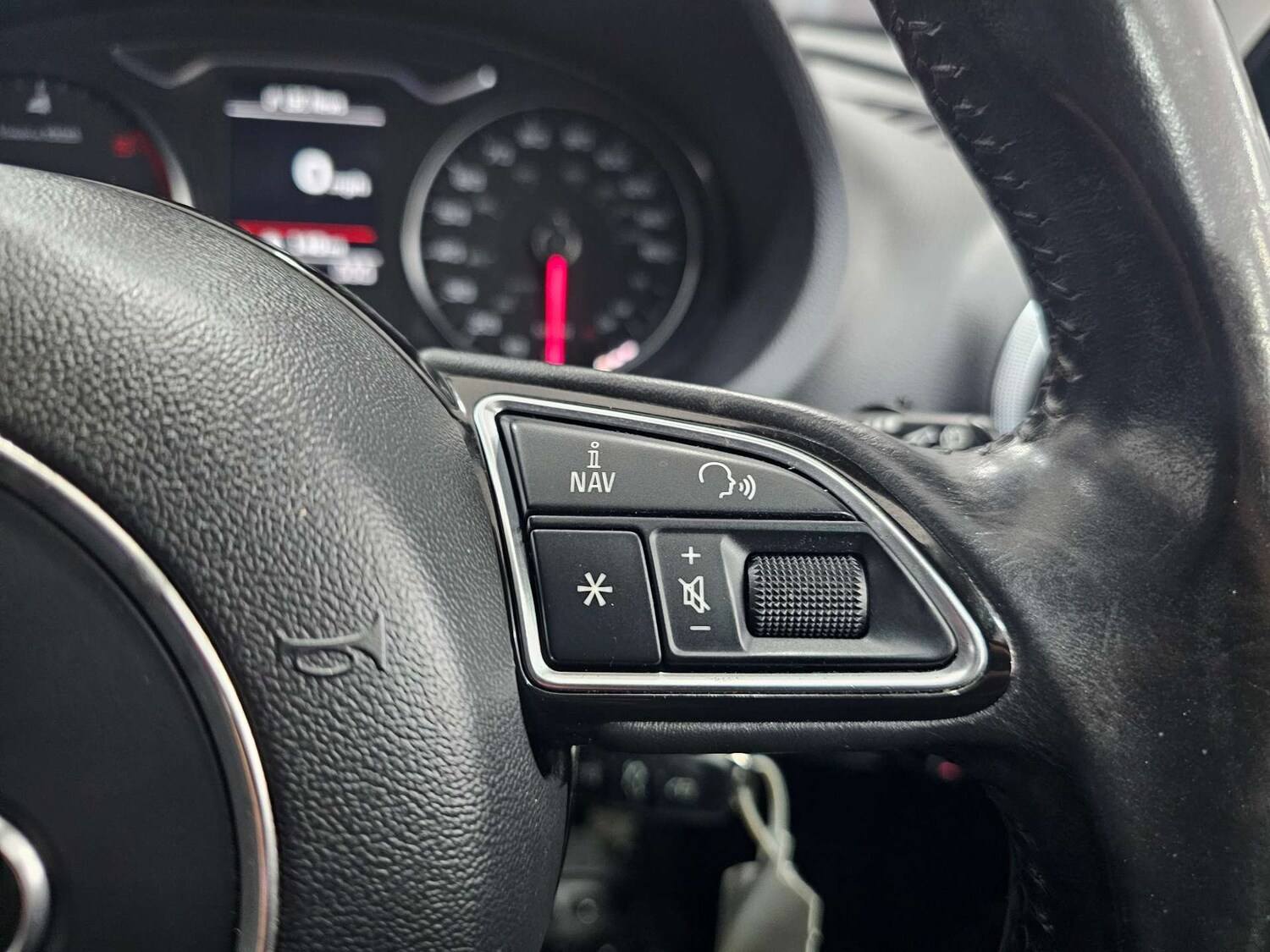 Used Audi A3 2014 for sale - 77963179: Photo 56